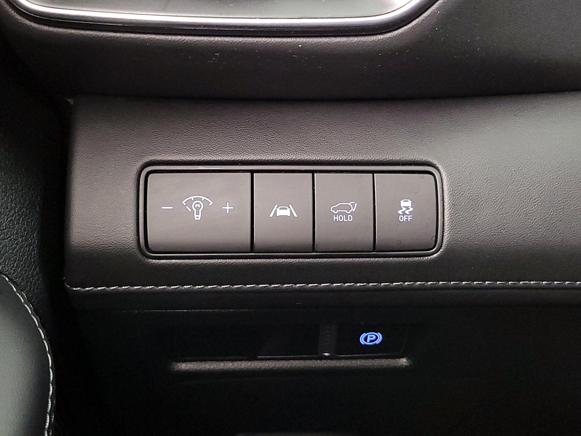 Thumbnail: 2023 Hyundai Santa Fe - 13