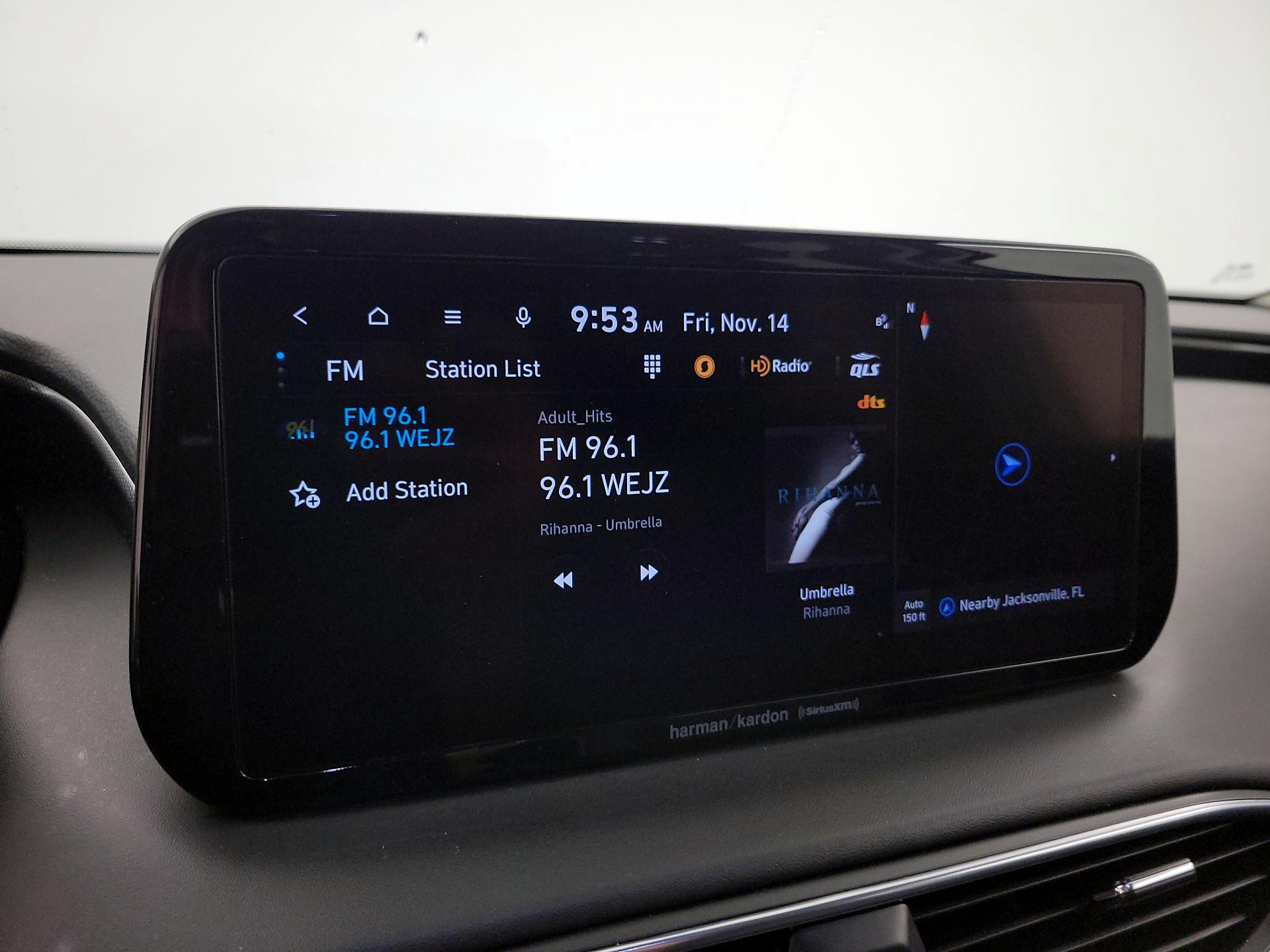 Thumbnail: 2023 Hyundai Santa Fe - 16