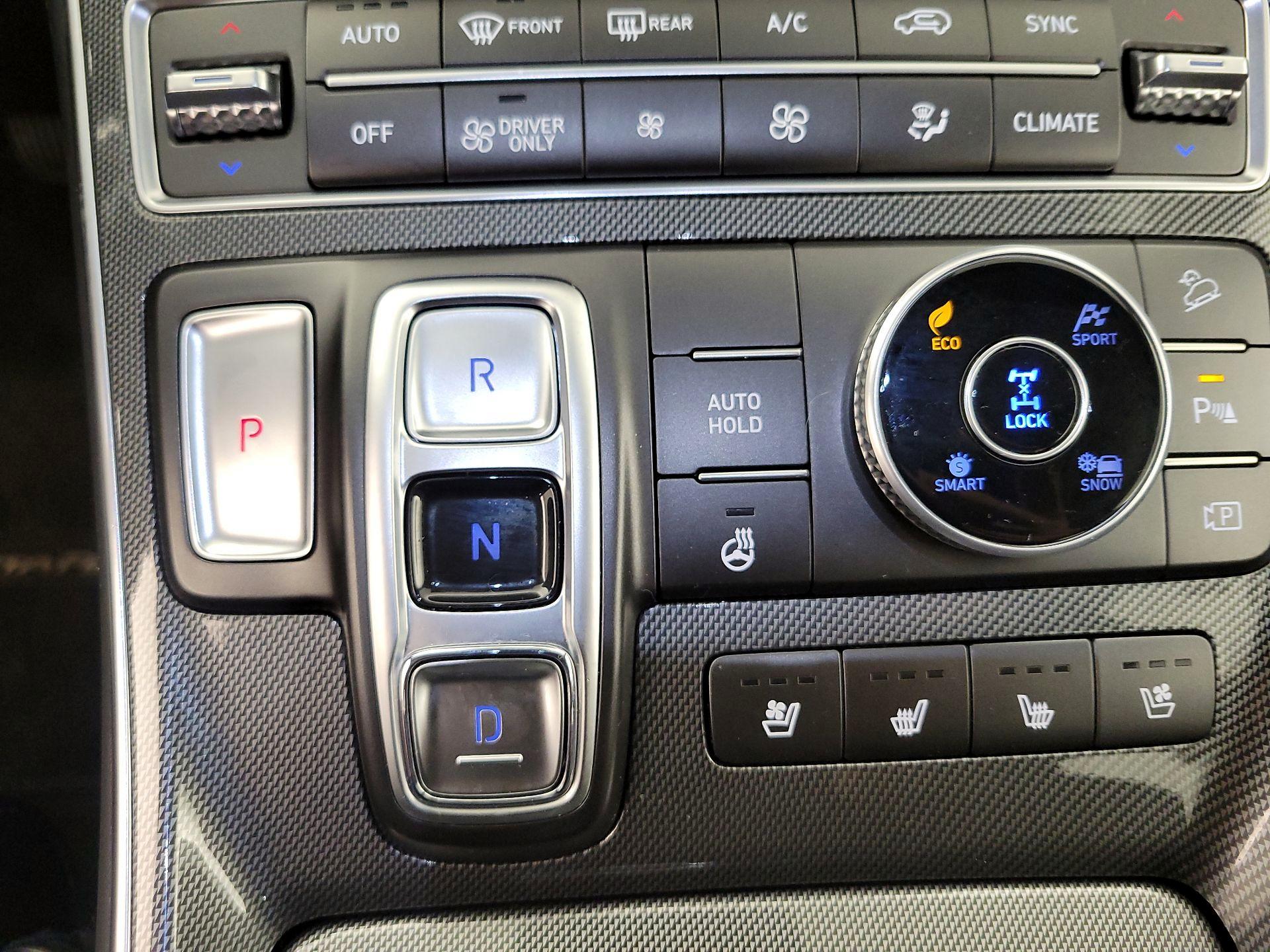 Thumbnail: 2023 Hyundai Santa Fe - 18