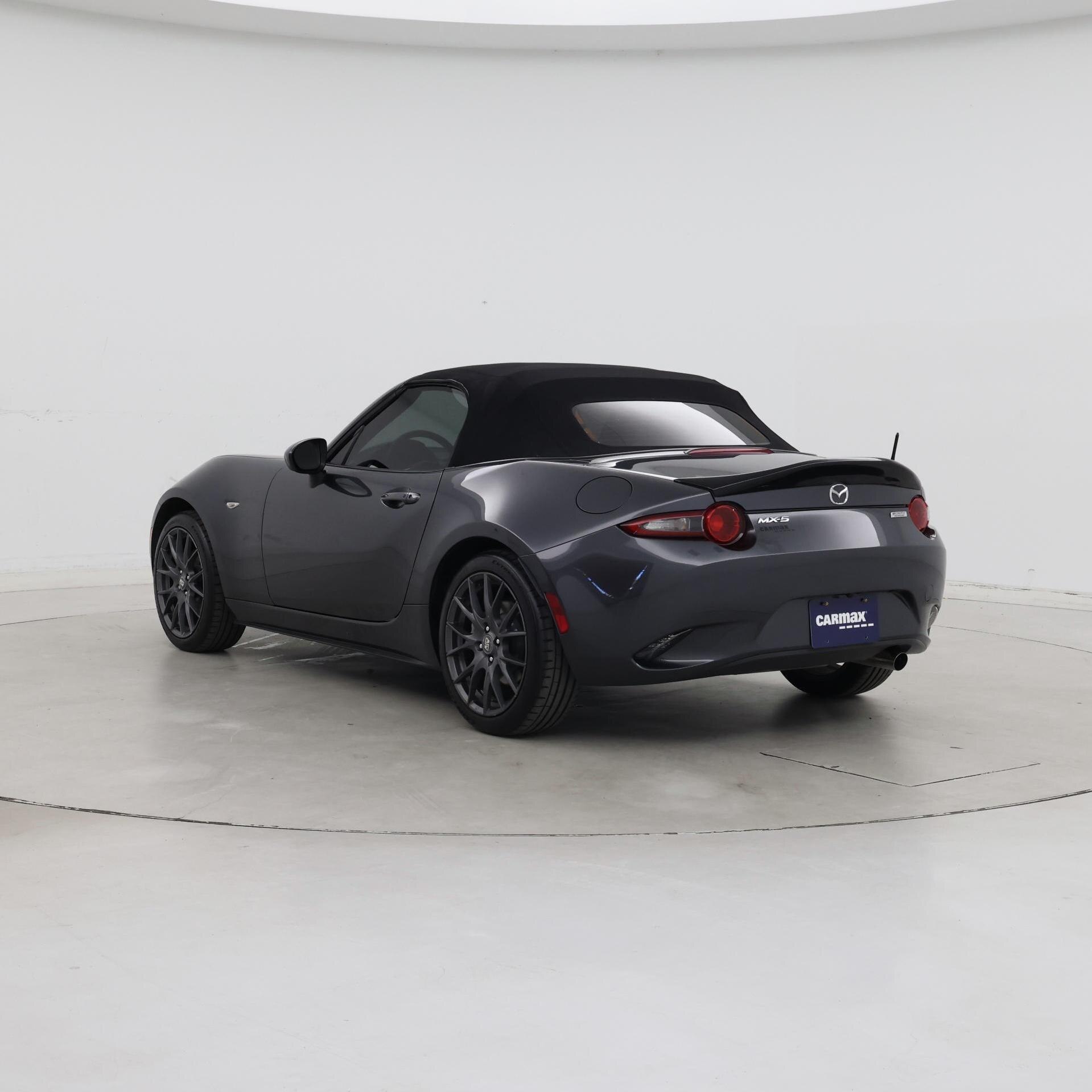Thumbnail: 2016 Mazda MX-5 Miata - 2
