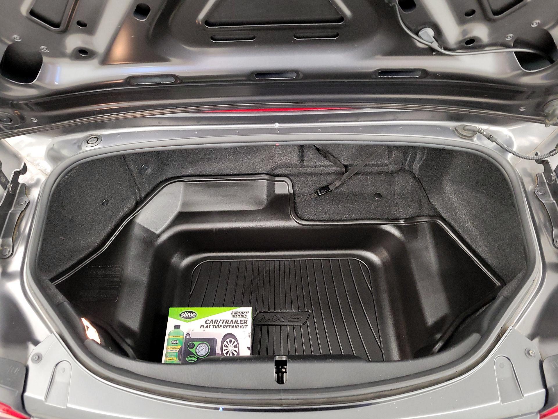 Thumbnail: 2016 Mazda MX-5 Miata - 20