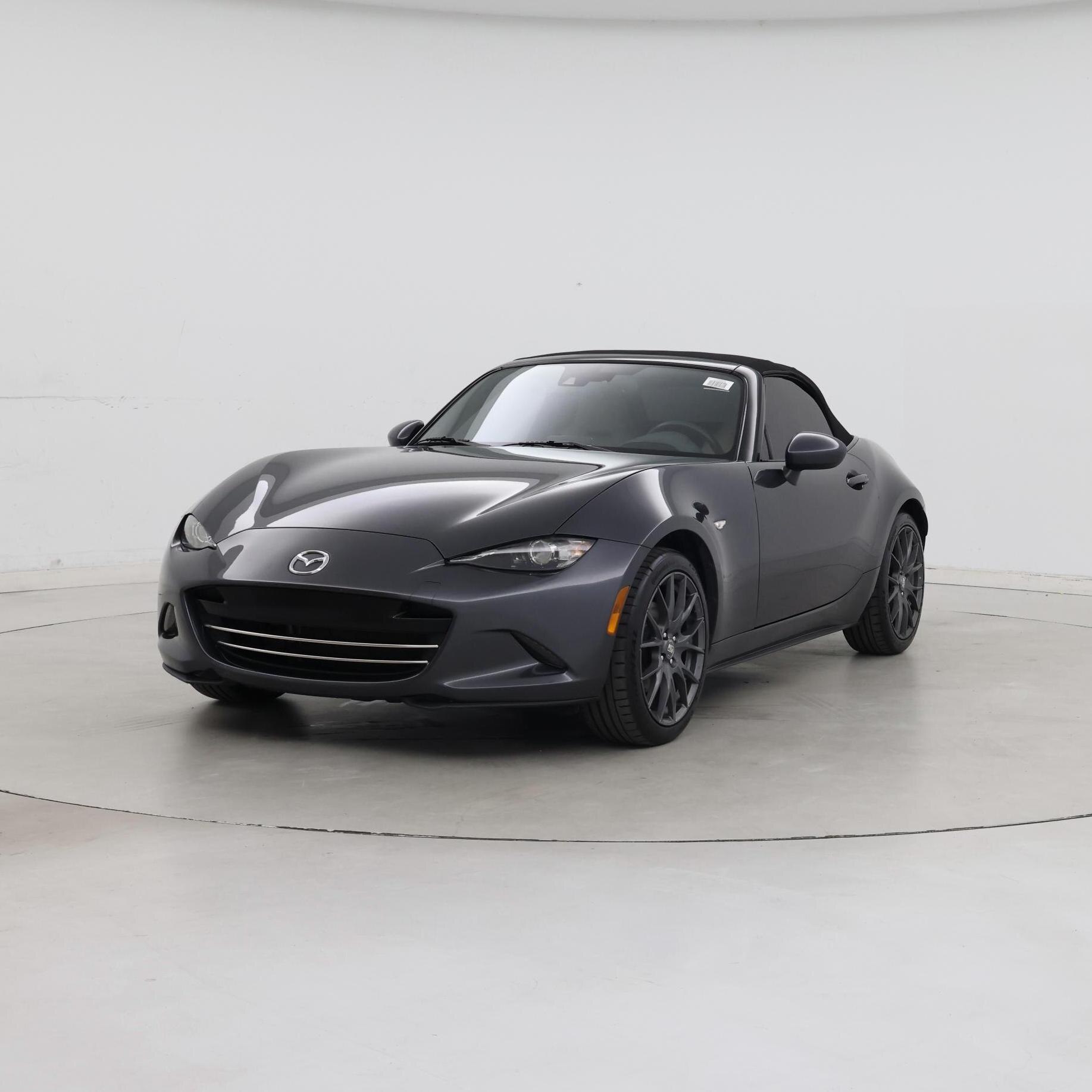 Thumbnail: 2016 Mazda MX-5 Miata - 4