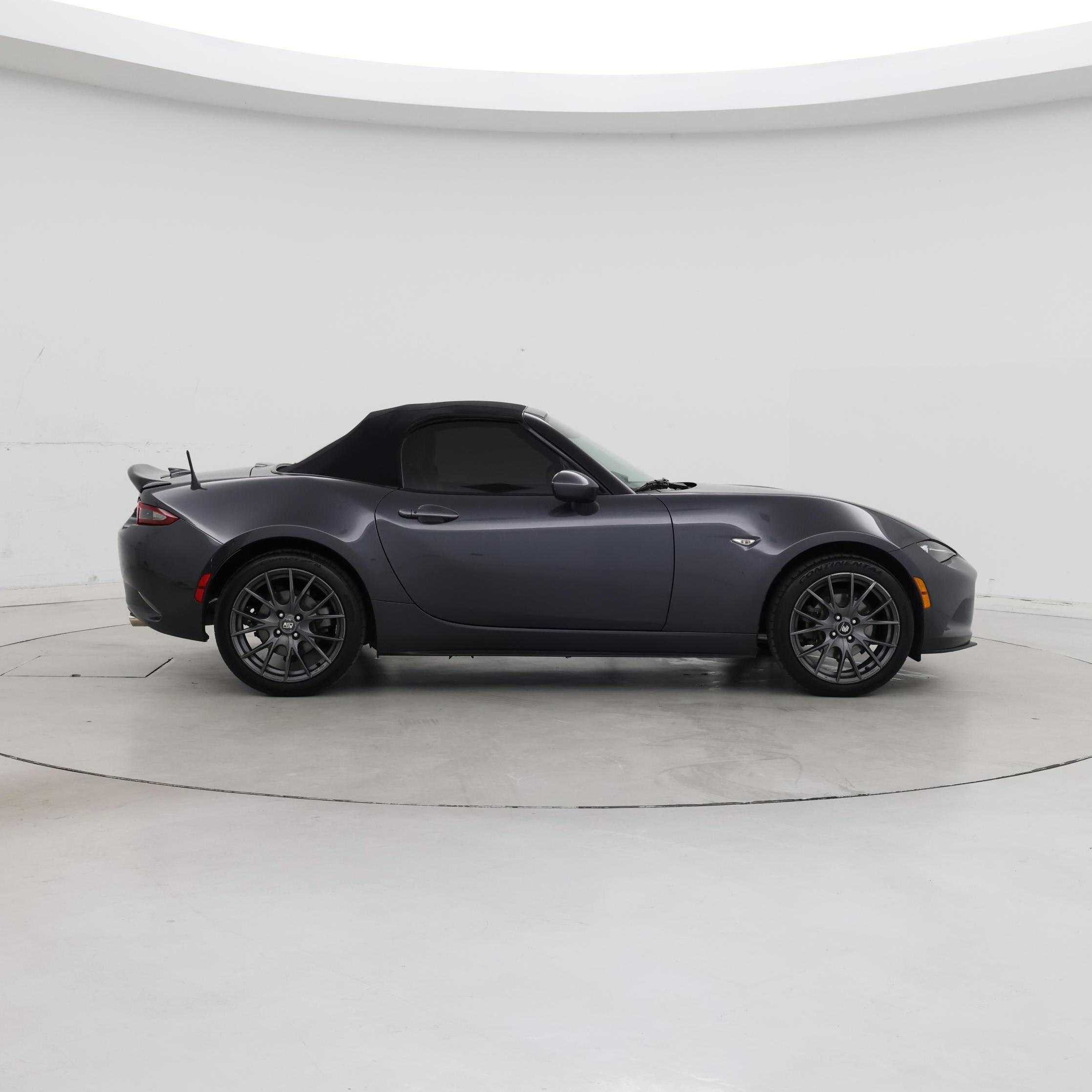 Thumbnail: 2016 Mazda MX-5 Miata - 7