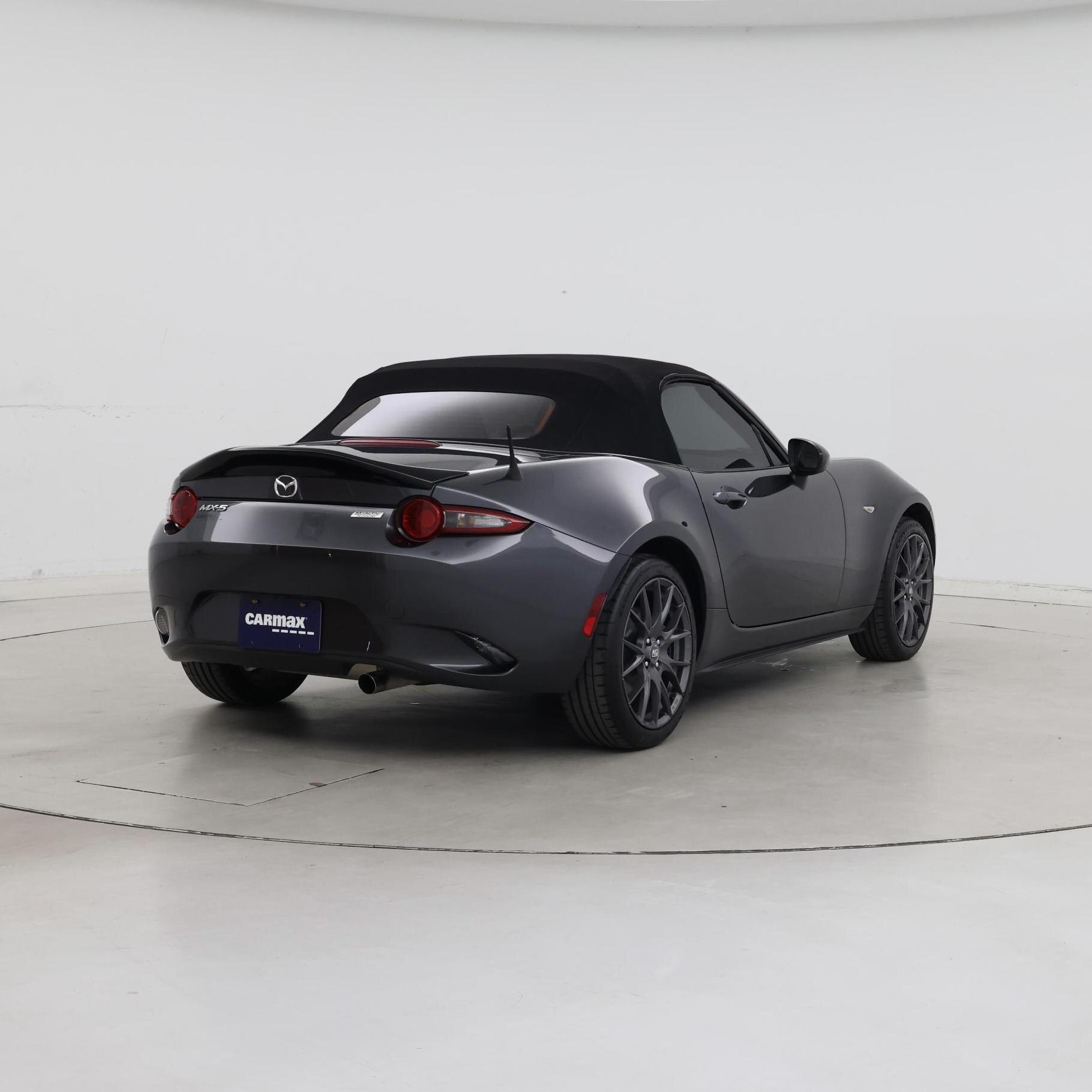 Thumbnail: 2016 Mazda MX-5 Miata - 8