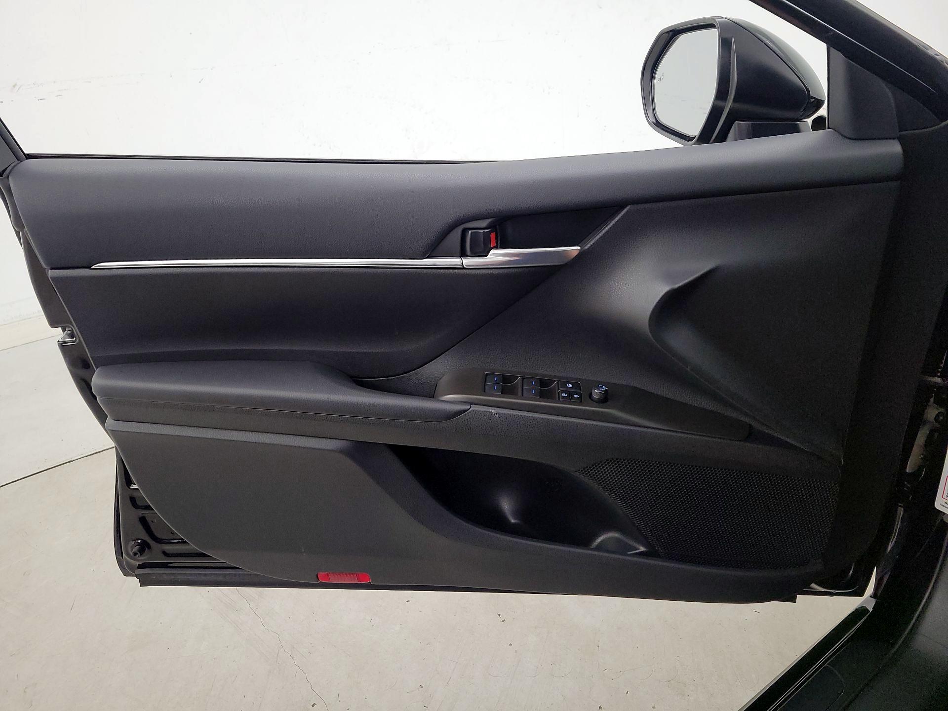 Thumbnail: 2024 Toyota Camry - 12