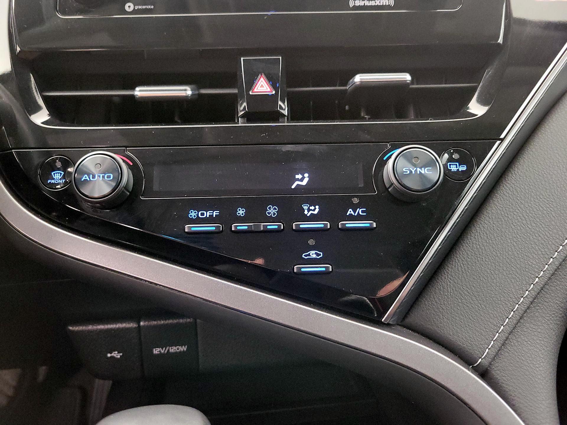 Thumbnail: 2024 Toyota Camry - 16