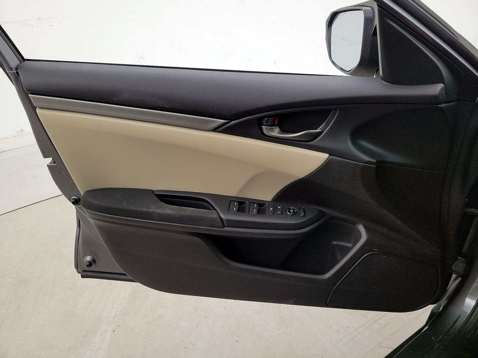 Thumbnail: 2018 Honda Civic - 12