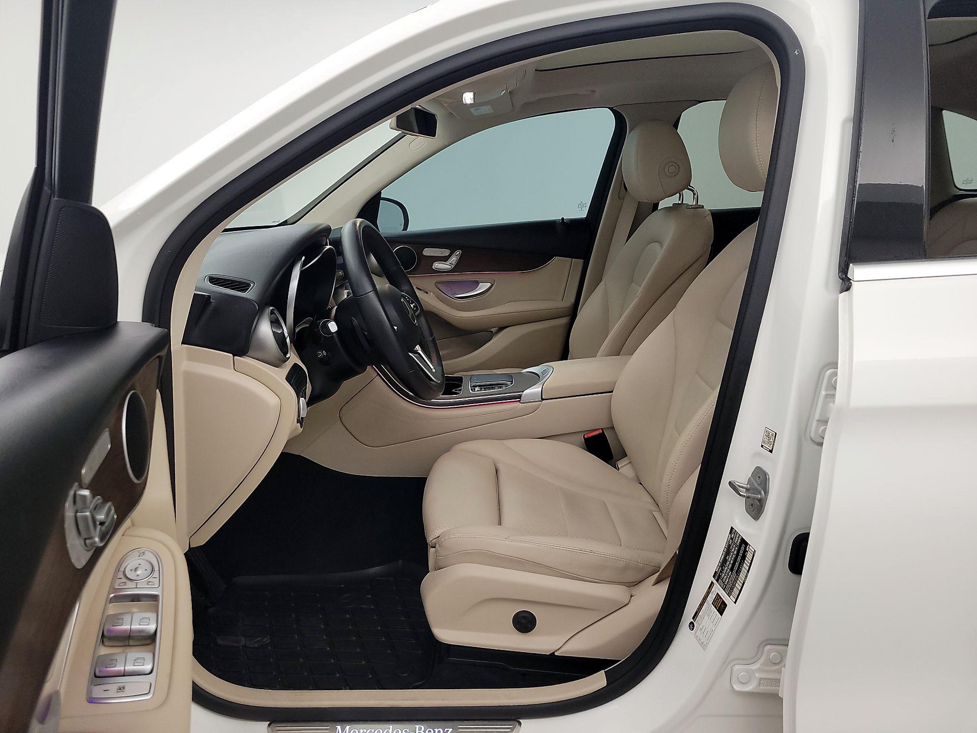 Thumbnail: 2020 Mercedes-Benz GLC - 11