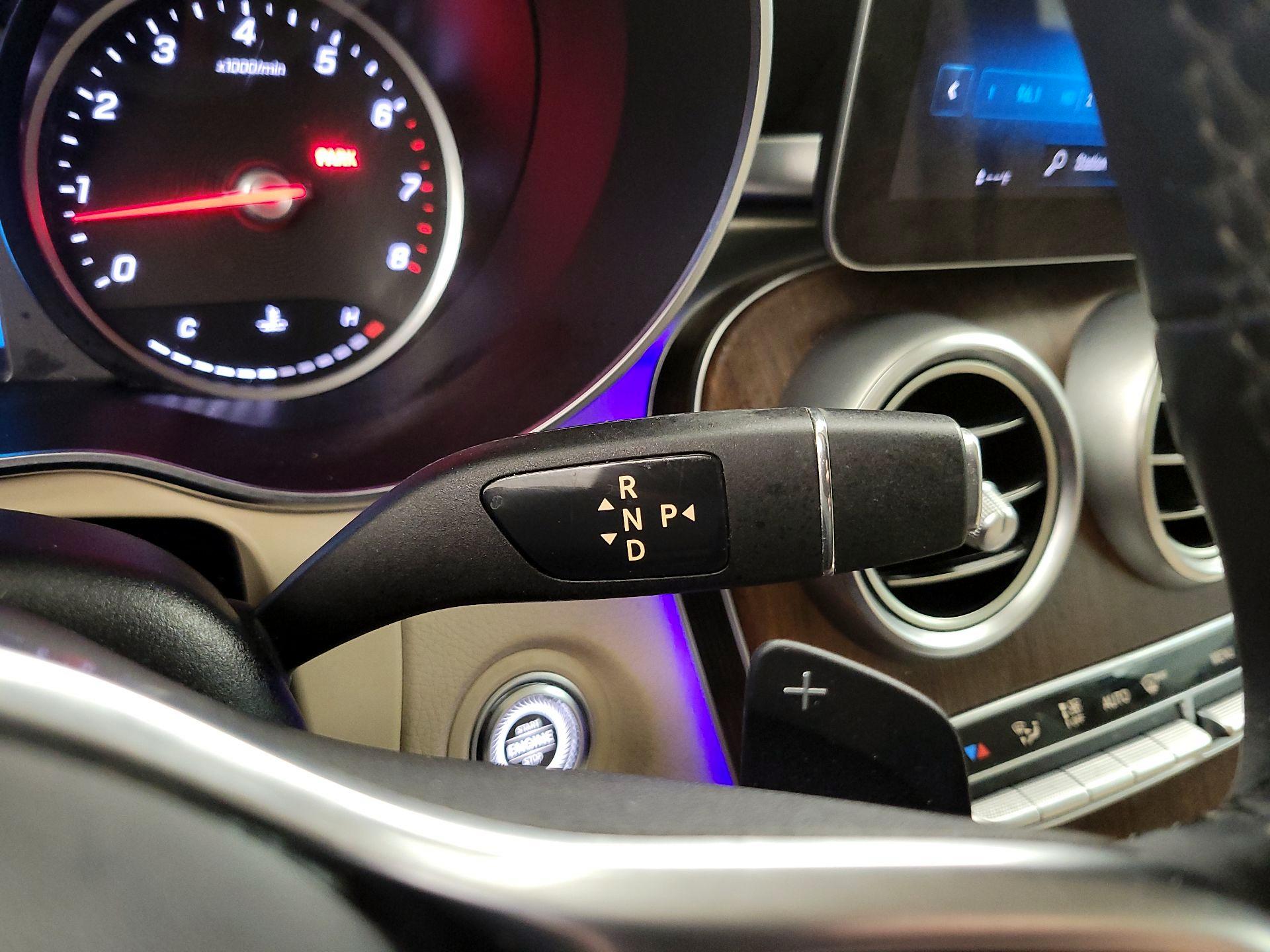 Thumbnail: 2020 Mercedes-Benz GLC - 17