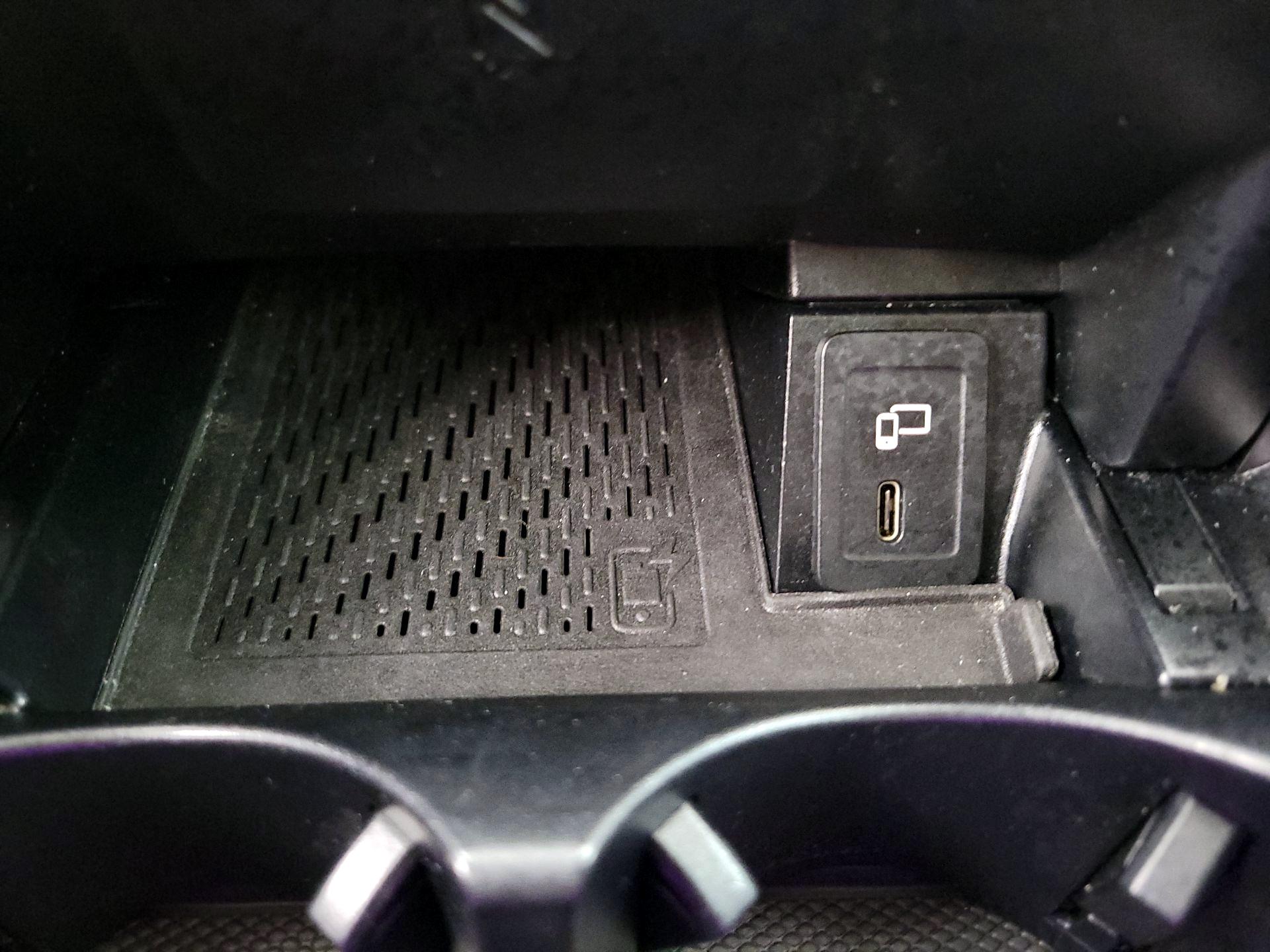 Thumbnail: 2020 Mercedes-Benz GLC - 18