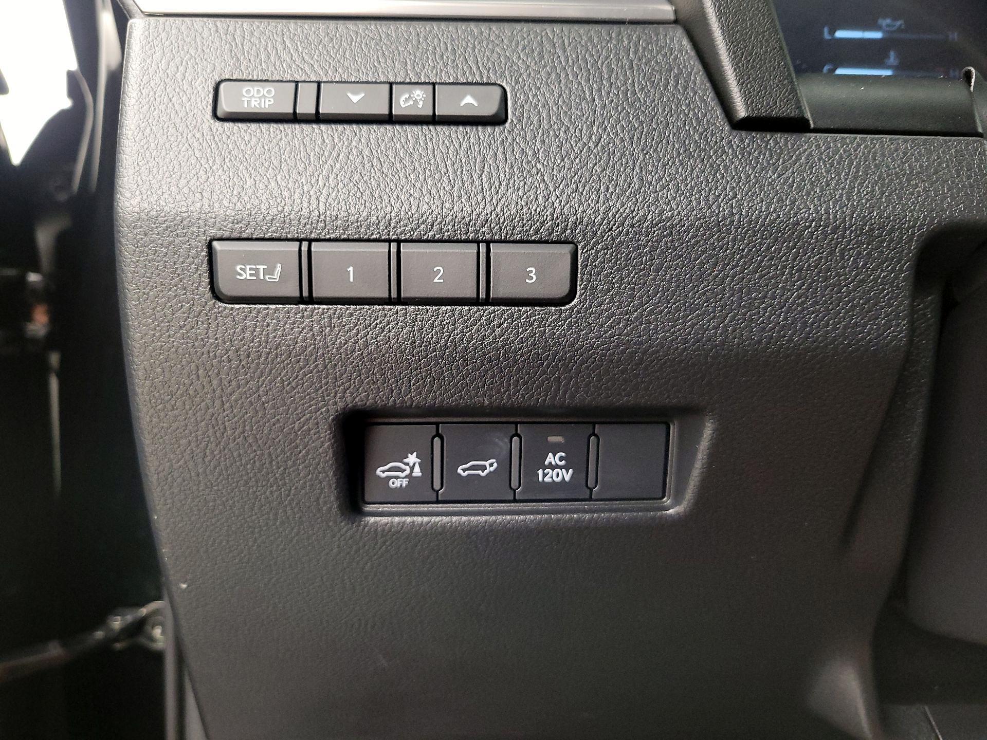 Thumbnail: 2024 Lexus GX - 13