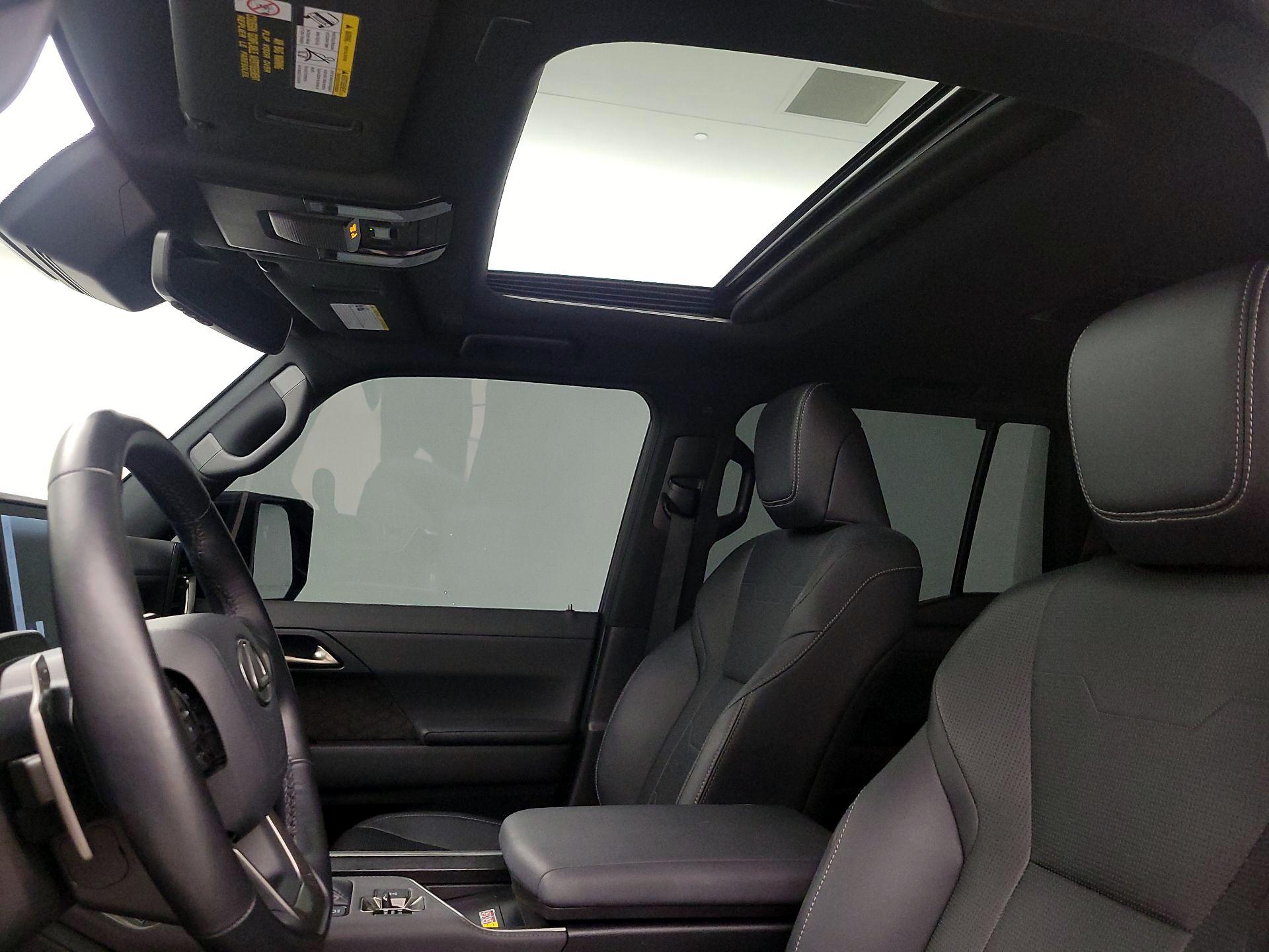 Thumbnail: 2024 Lexus GX - 20