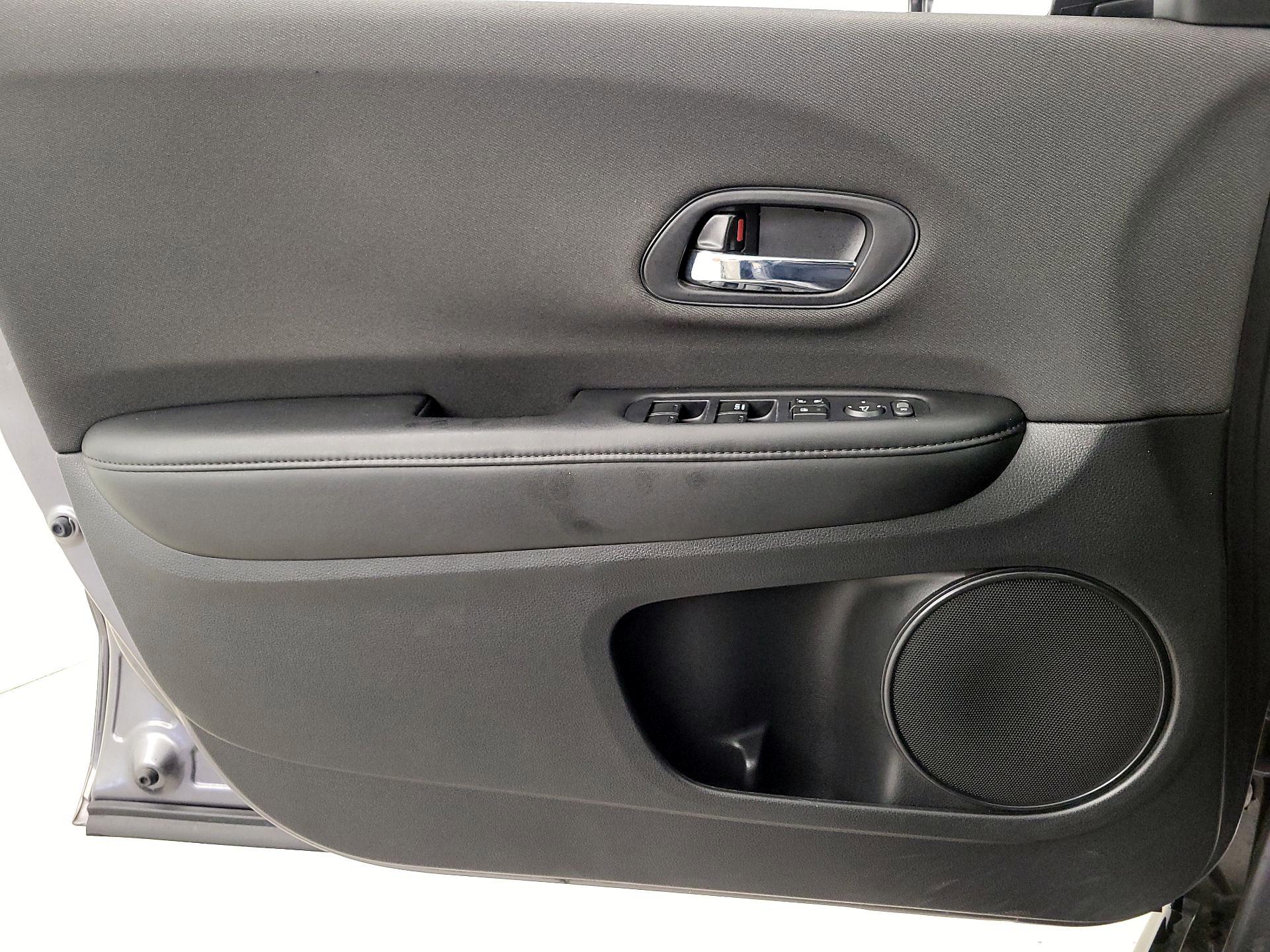 Thumbnail: 2022 Honda HR-V - 12