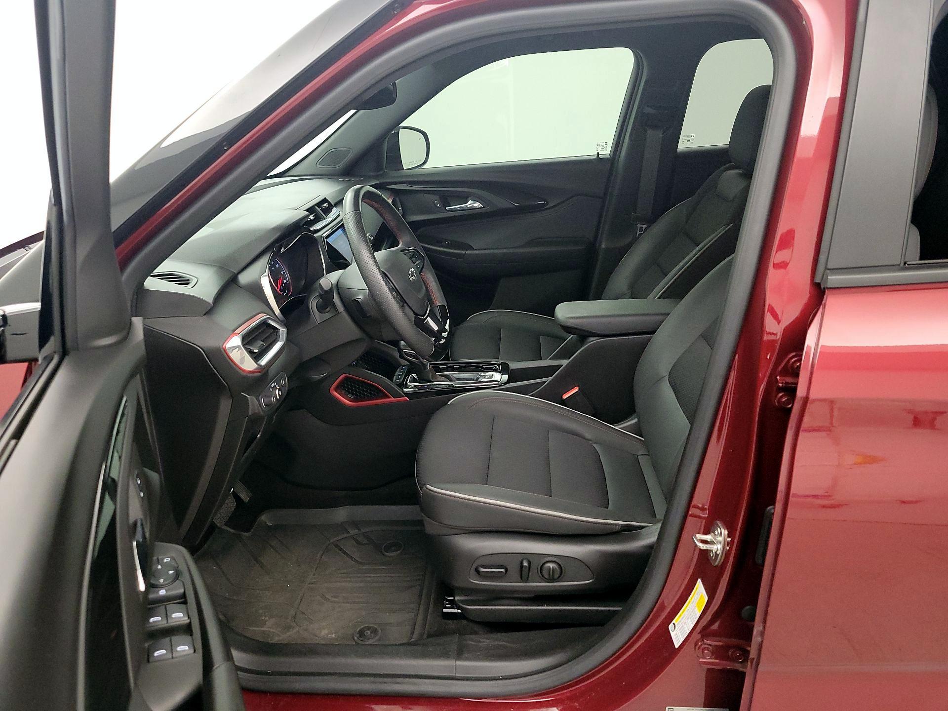 Thumbnail: 2023 Chevrolet TrailBlazer - 11