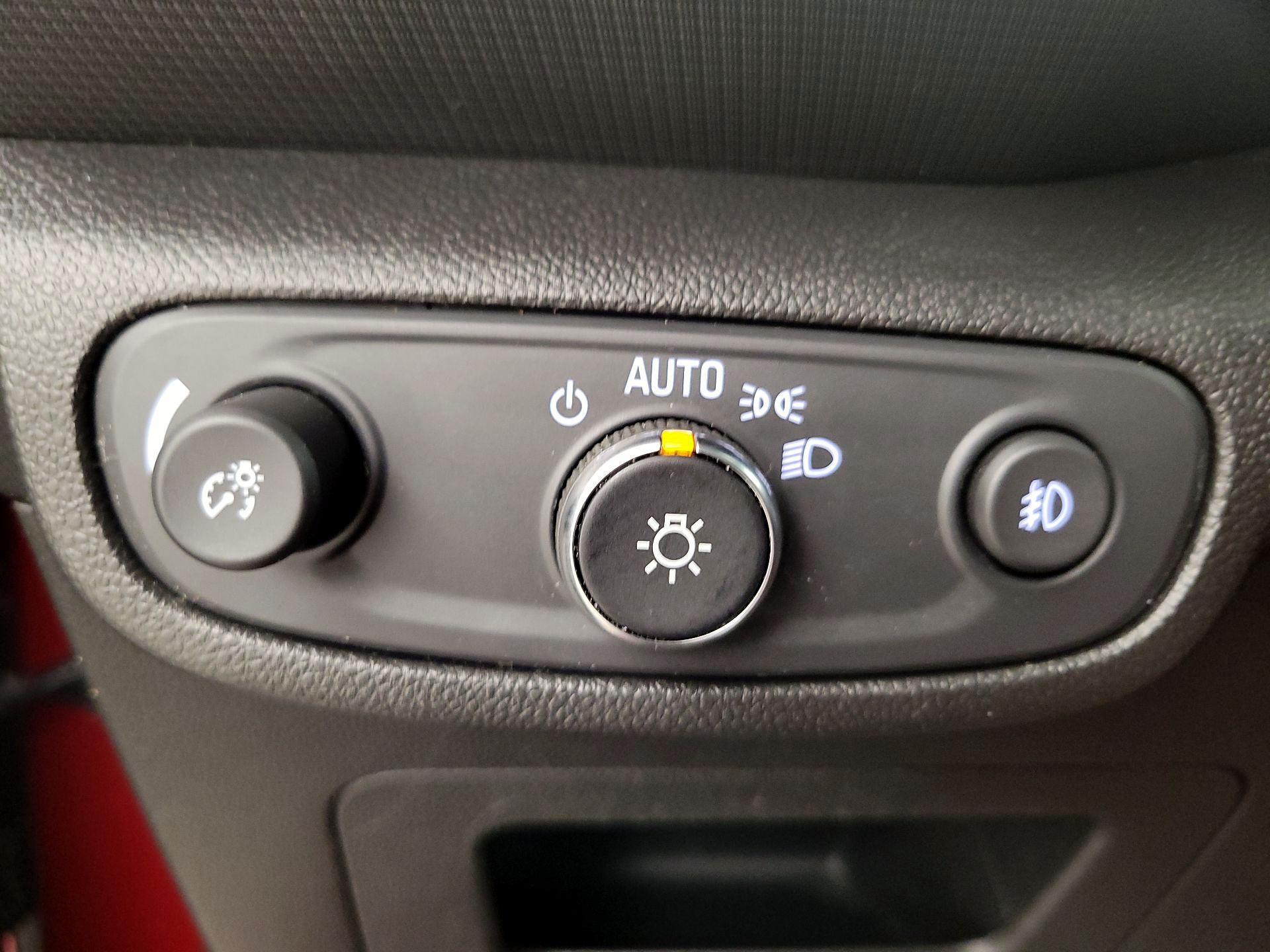 Thumbnail: 2023 Chevrolet TrailBlazer - 13