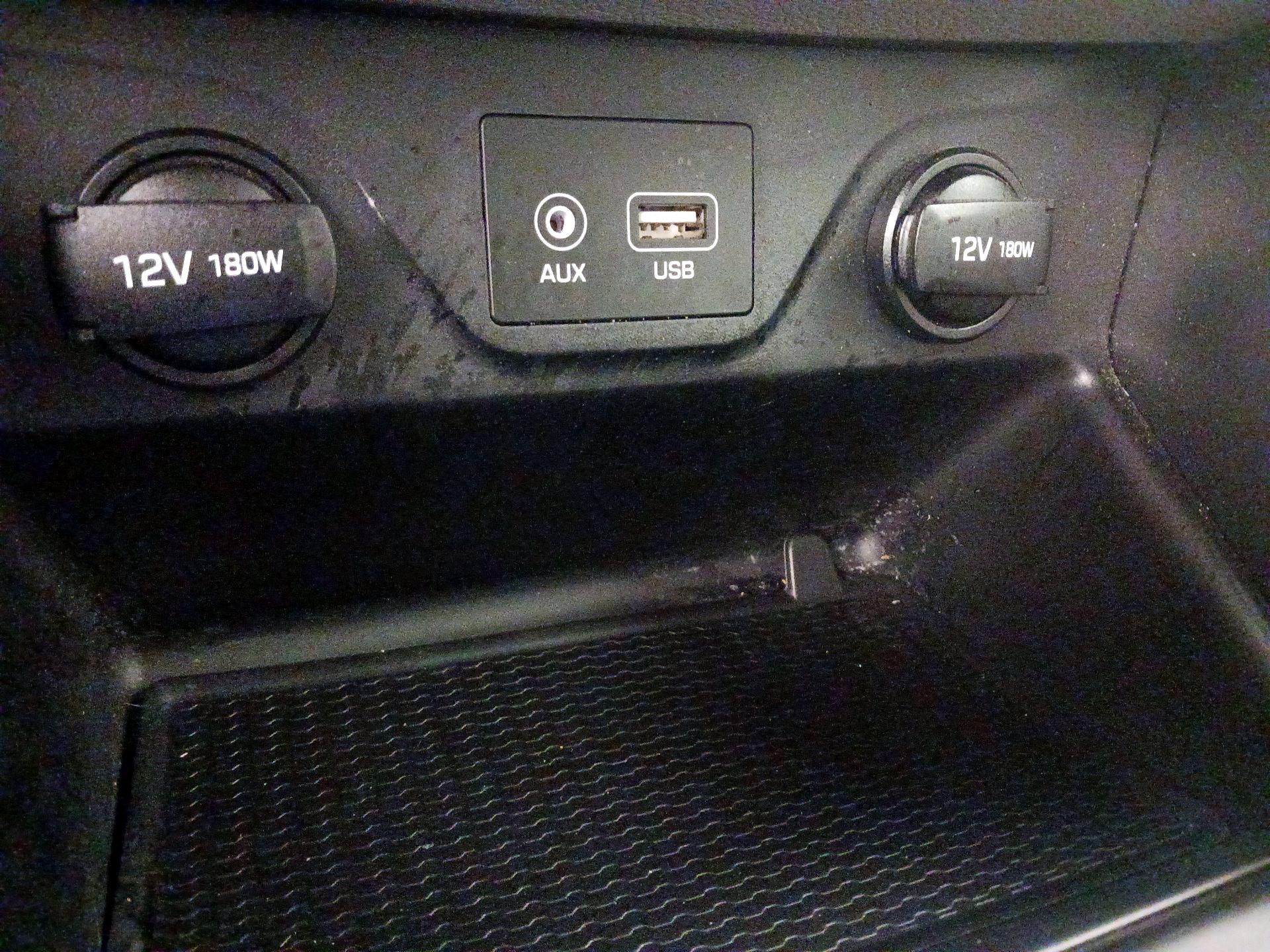 Thumbnail: 2021 Hyundai Tucson - 18