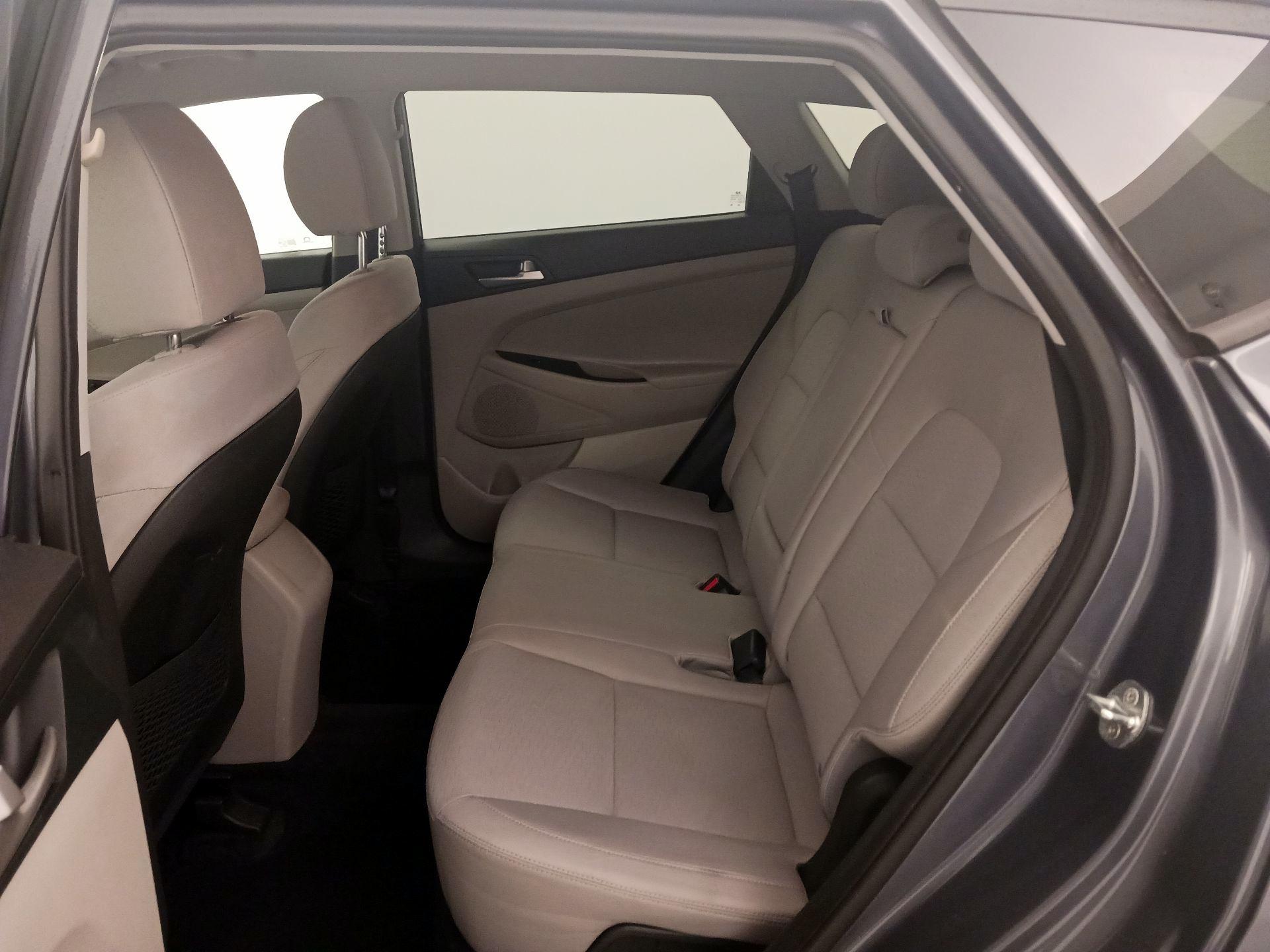 Thumbnail: 2021 Hyundai Tucson - 19