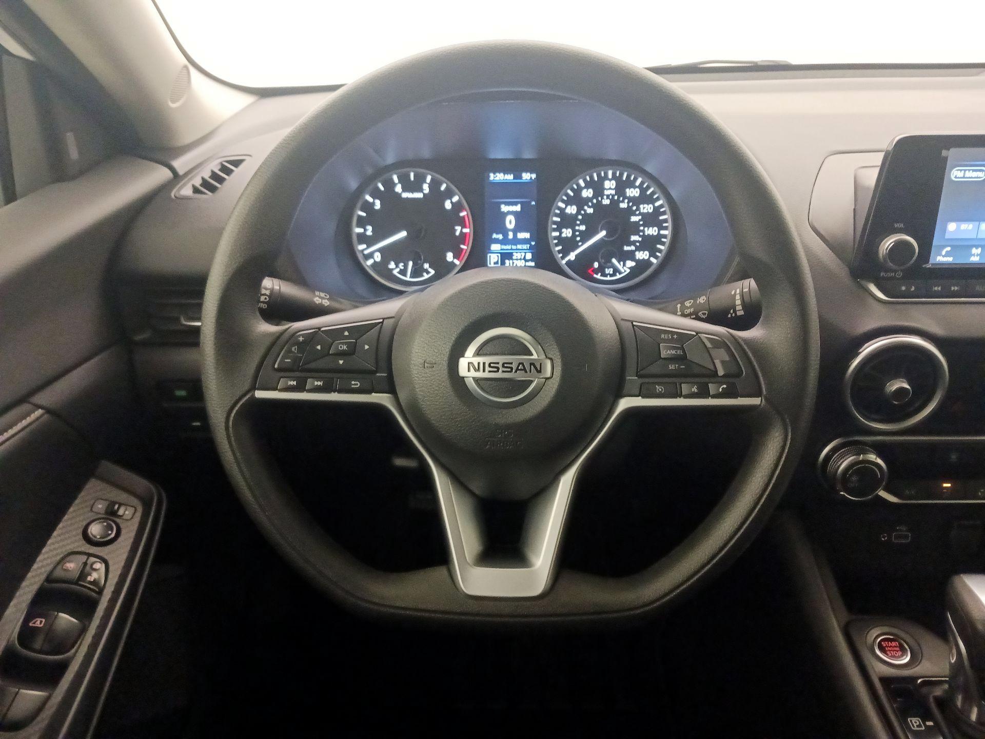 Thumbnail: 2022 Nissan Sentra - 10