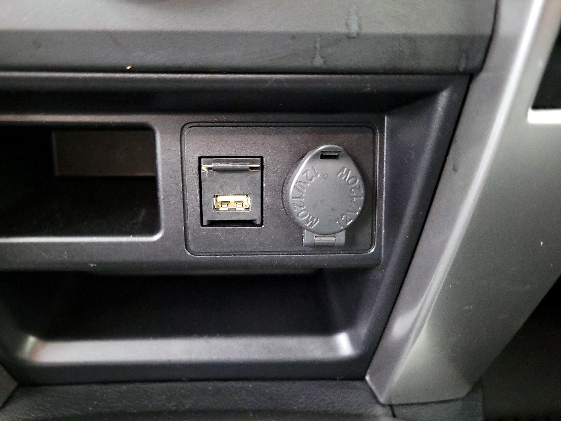 Thumbnail: 2021 Toyota 4Runner - 18