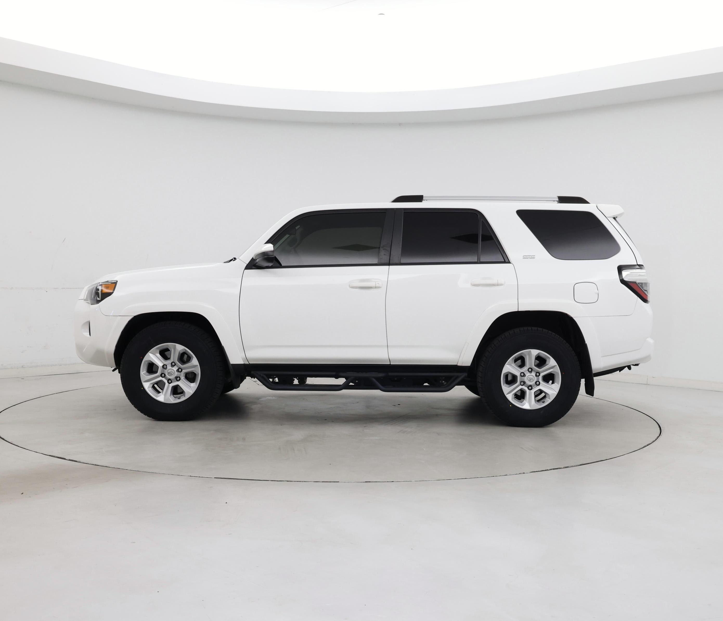 Thumbnail: 2021 Toyota 4Runner - 3