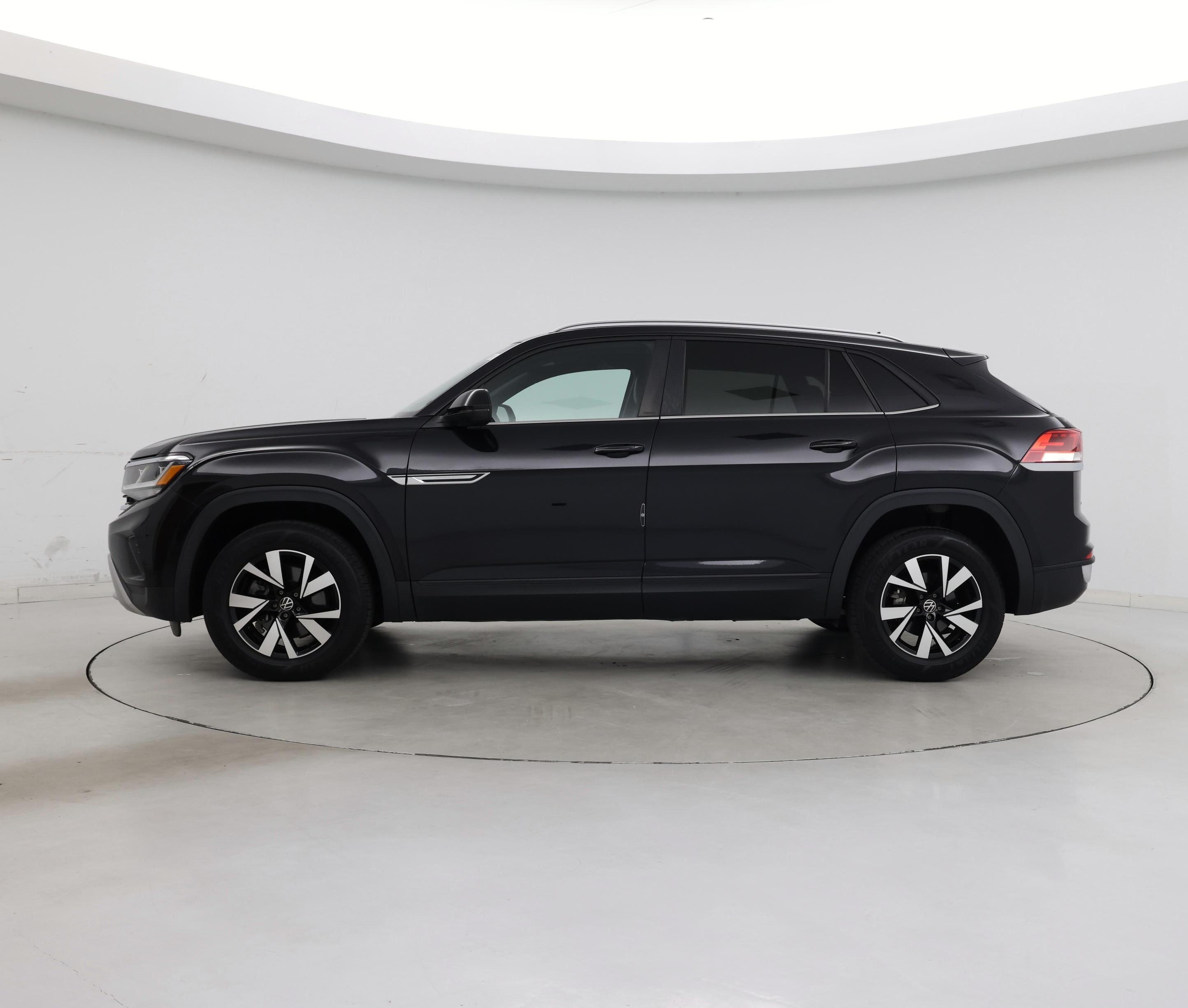 Thumbnail: 2021 Volkswagen Atlas - 3