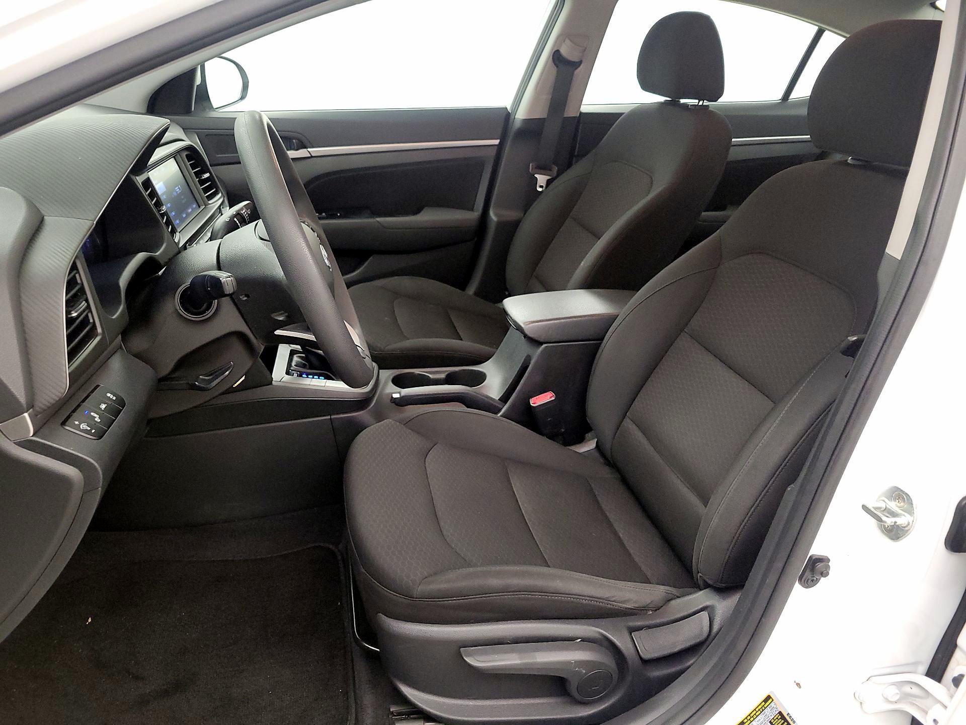 Thumbnail: 2020 Hyundai Elantra - 11