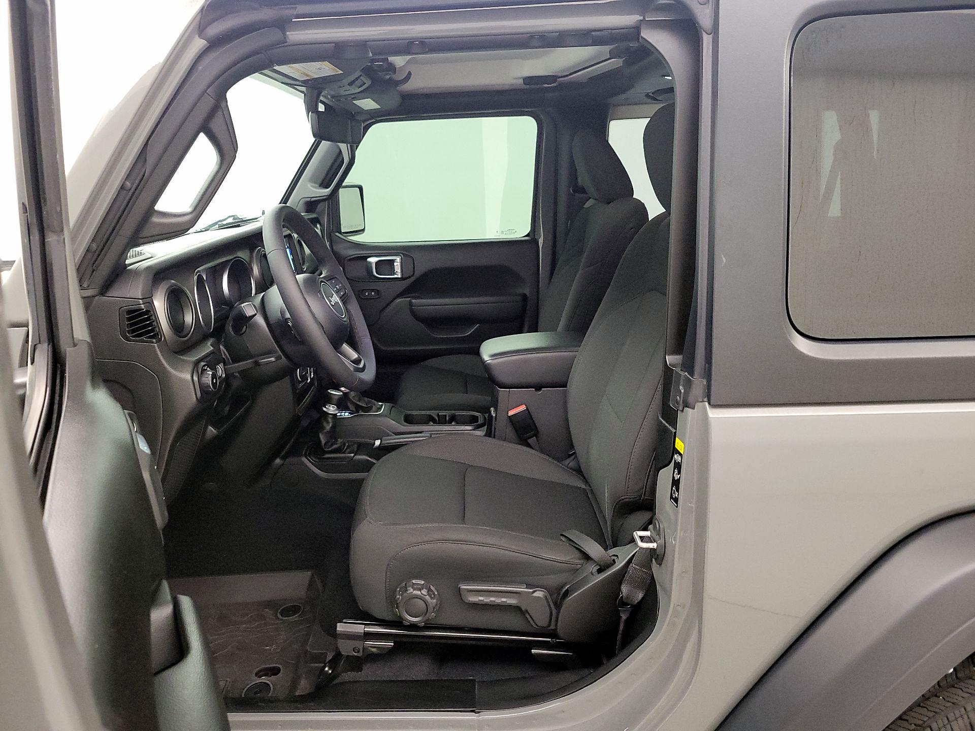 Thumbnail: 2023 Jeep Wrangler - 11