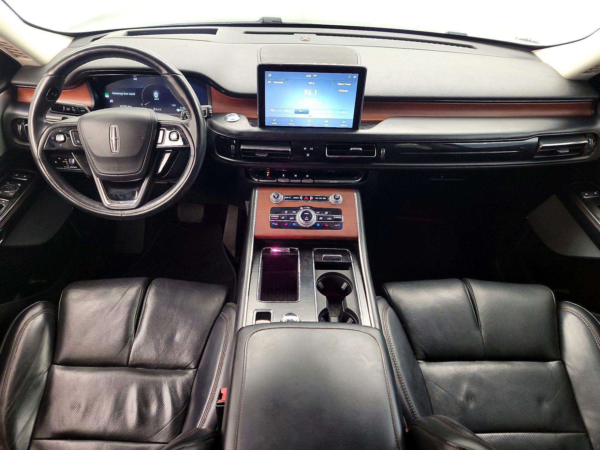 Thumbnail: 2020 Lincoln Aviator - 9