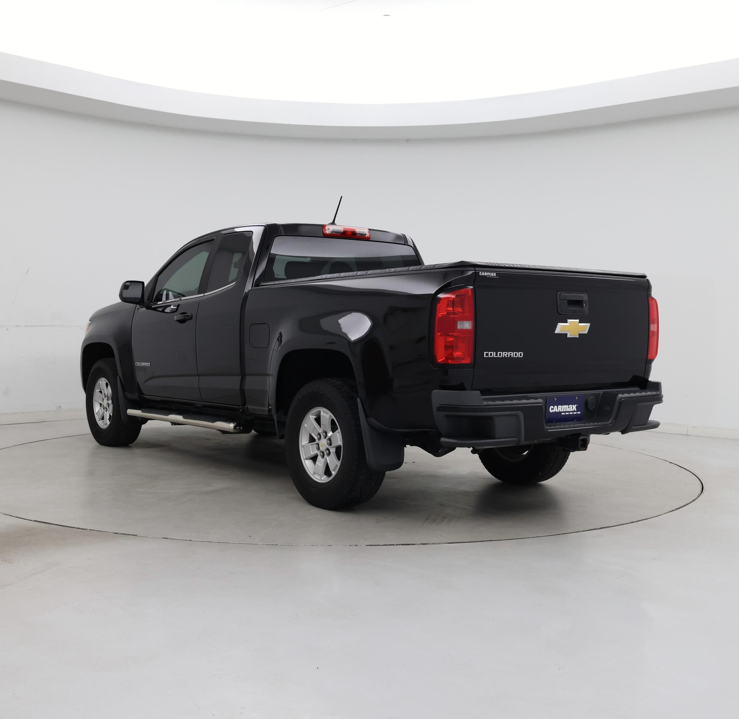 Thumbnail: 2017 Chevrolet Colorado - 2