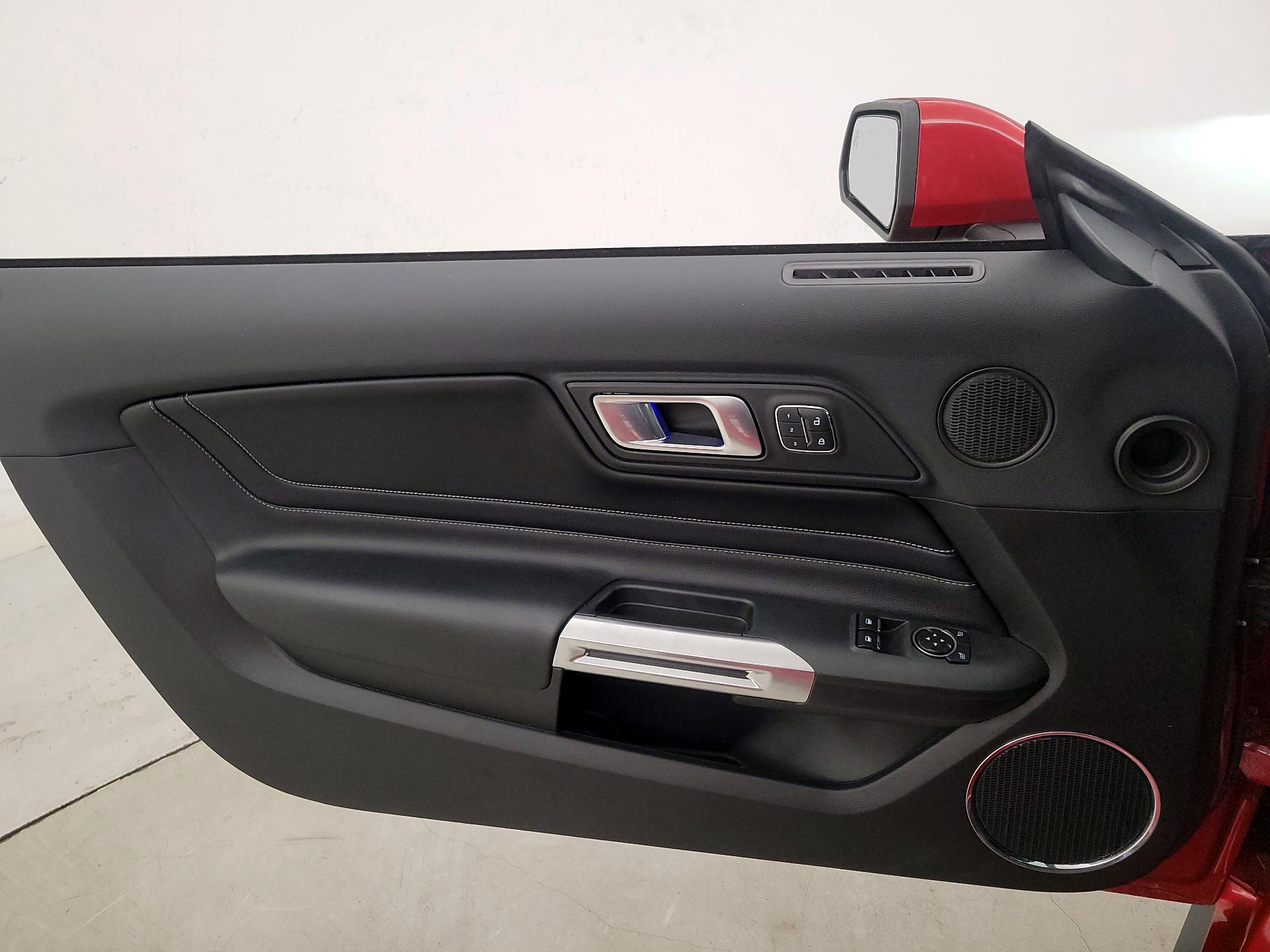 Thumbnail: 2020 Ford Mustang - 12