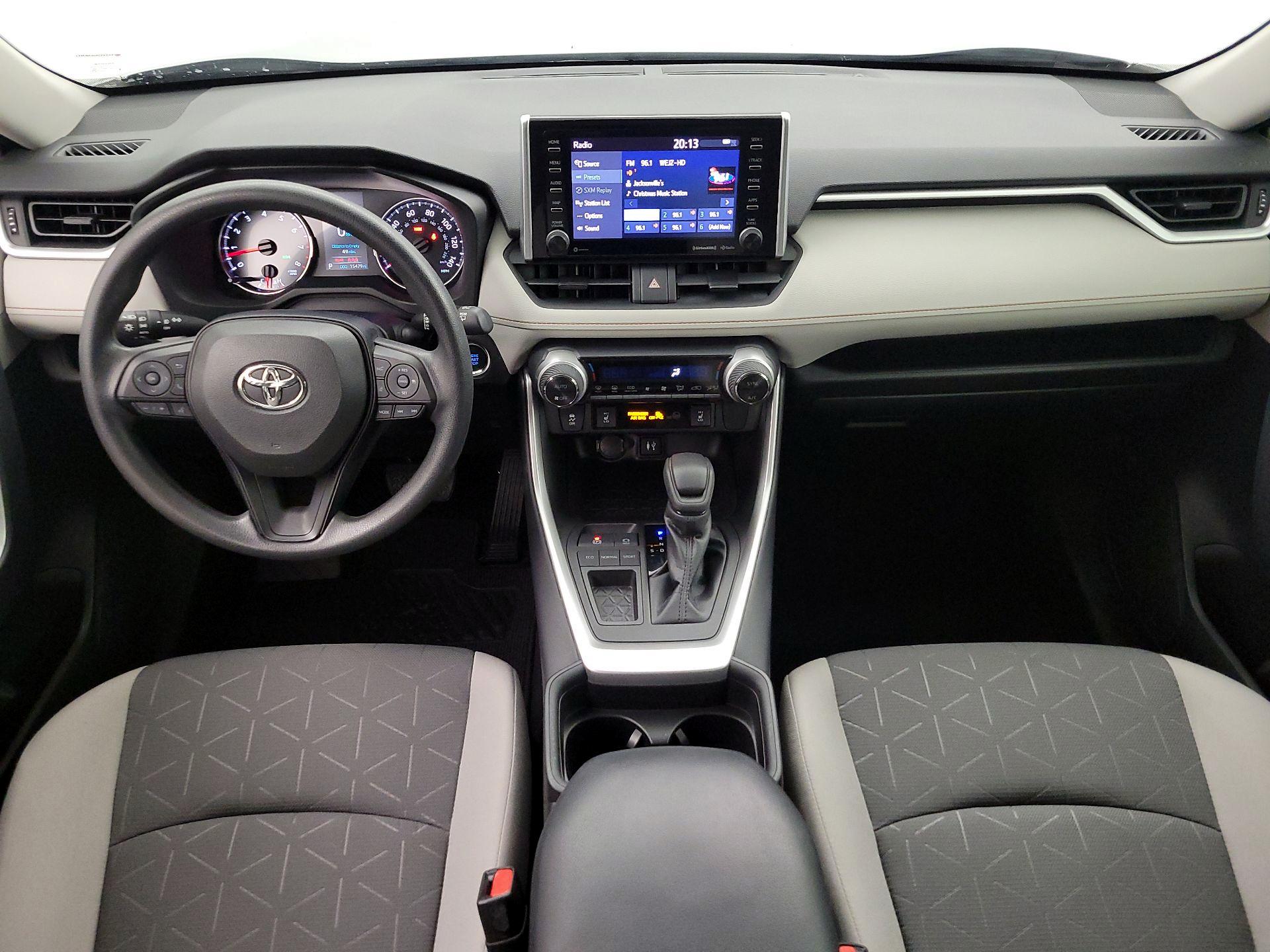 Thumbnail: 2019 Toyota RAV4 - 9