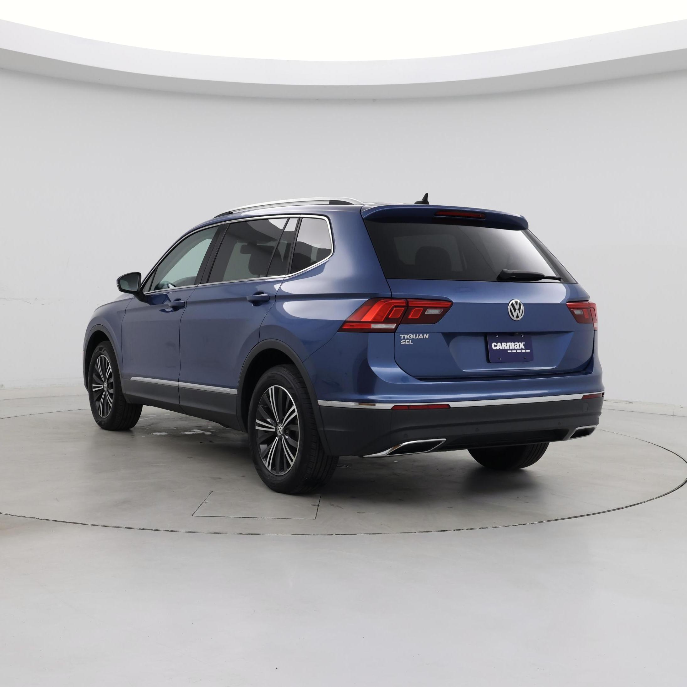 Thumbnail: 2019 Volkswagen Tiguan - 2