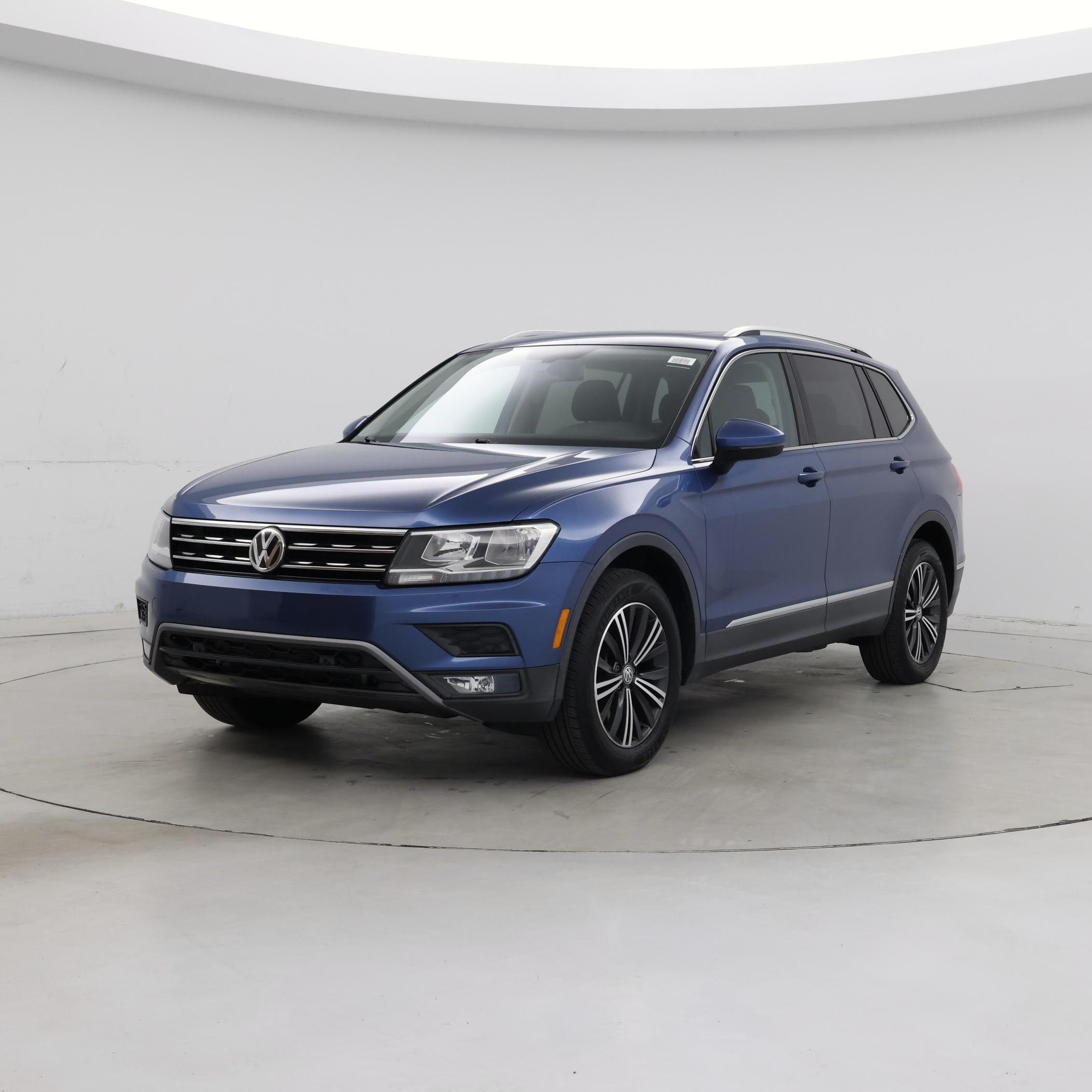 Thumbnail: 2019 Volkswagen Tiguan - 4