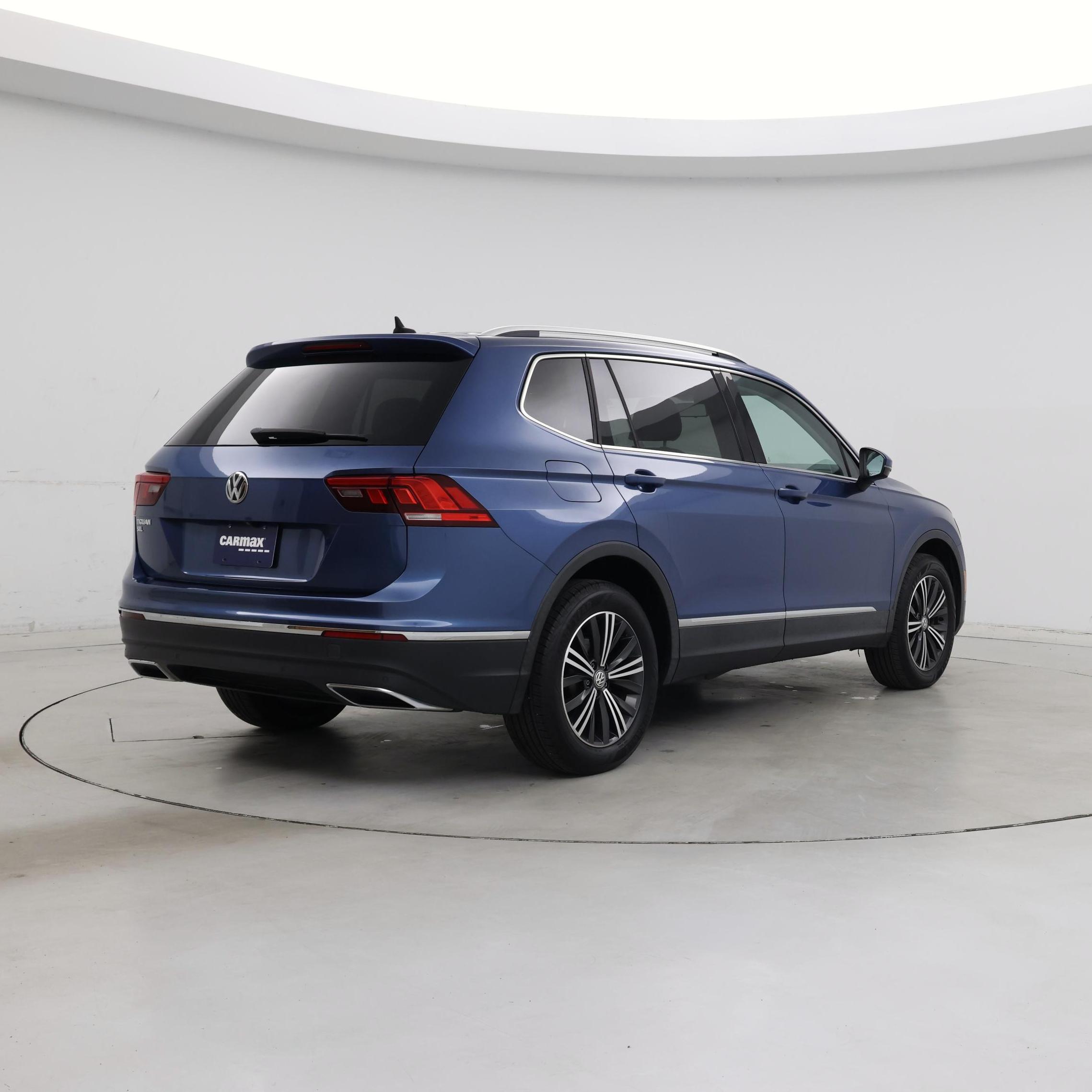 Thumbnail: 2019 Volkswagen Tiguan - 8