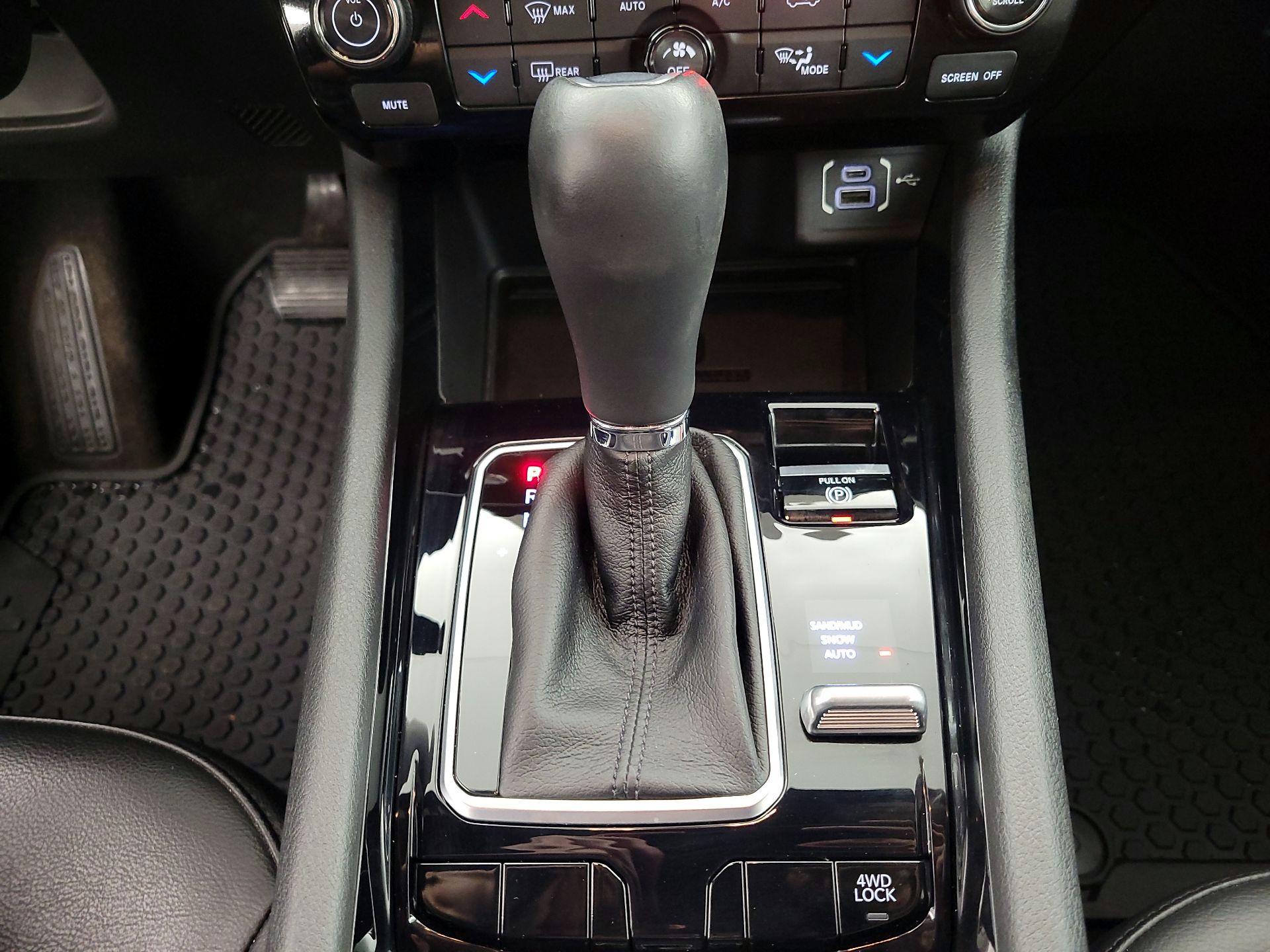 Thumbnail: 2023 Jeep Compass - 17