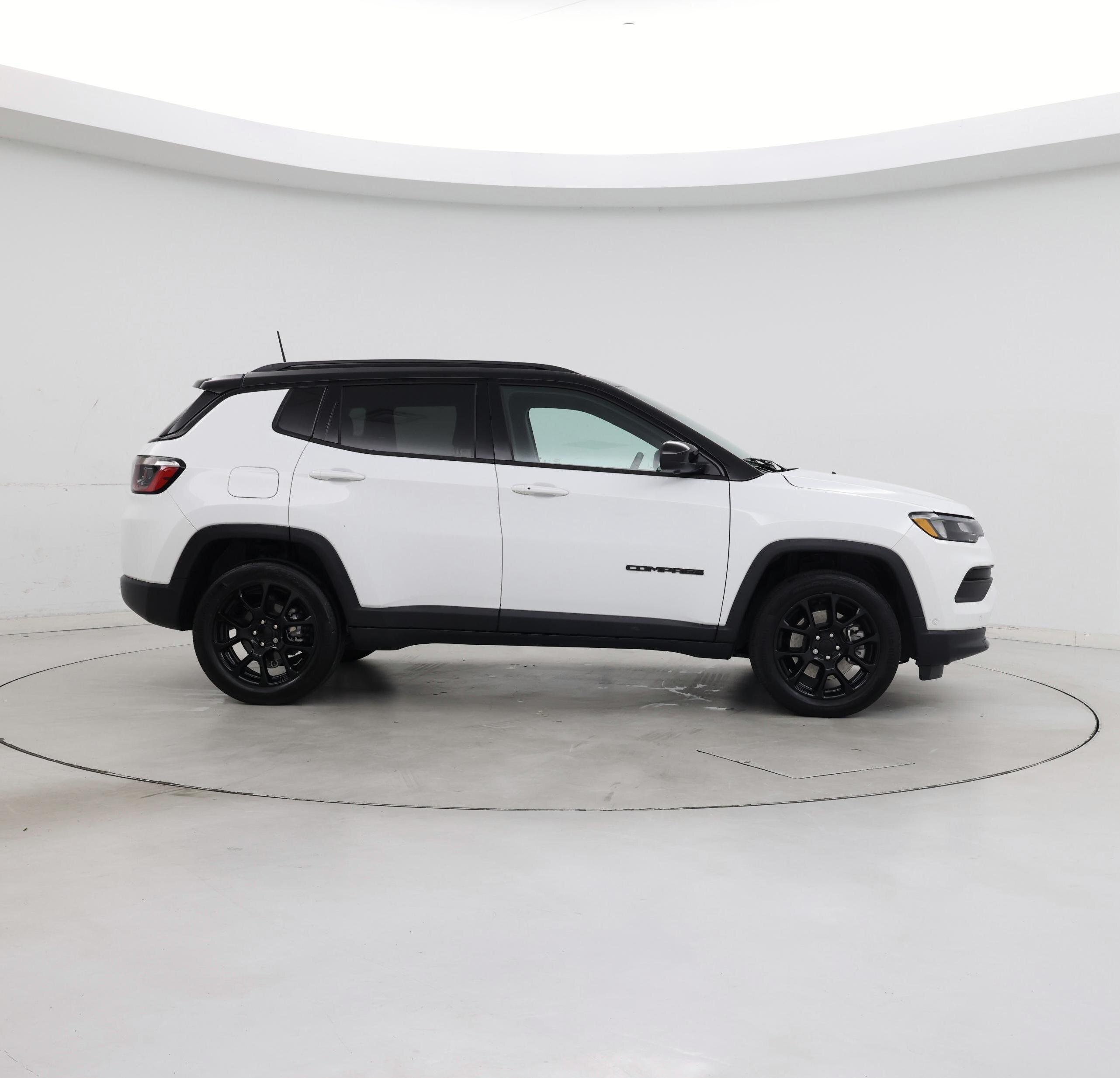 Thumbnail: 2023 Jeep Compass - 7