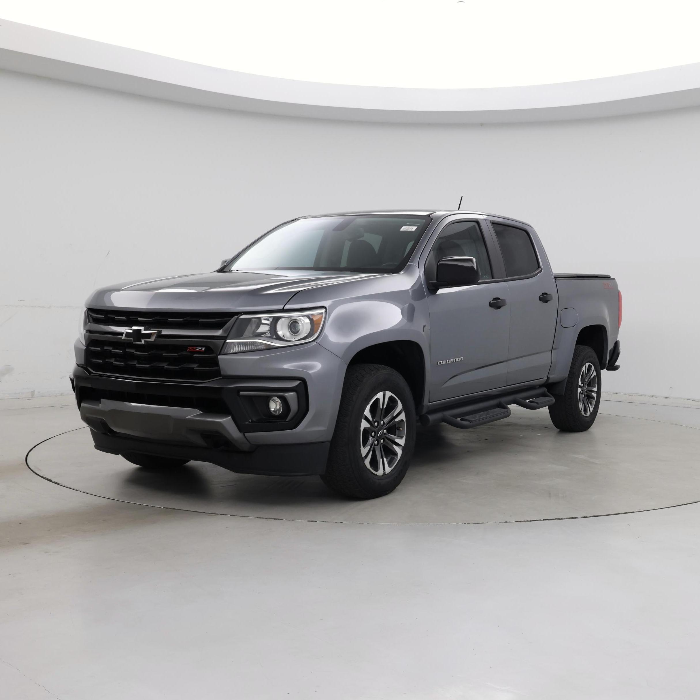 Thumbnail: 2022 Chevrolet Colorado - 4