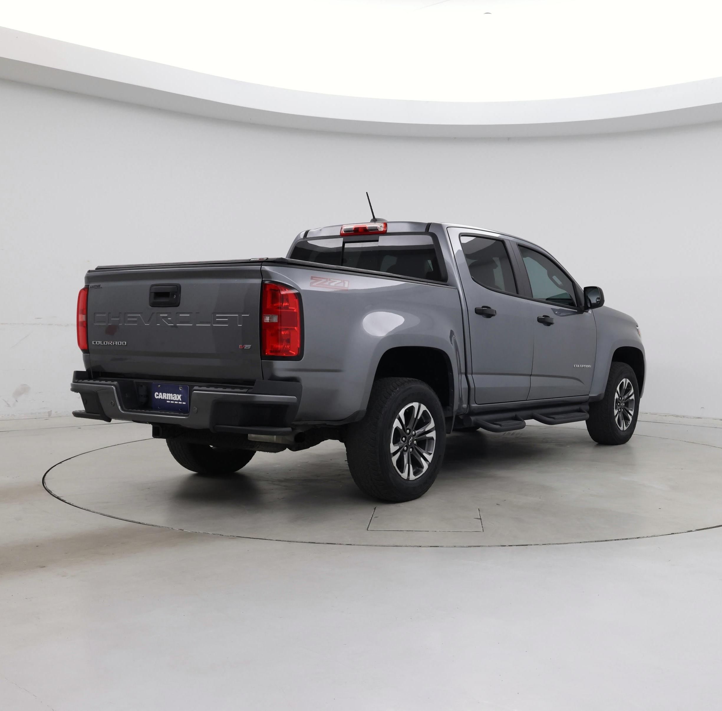 Thumbnail: 2022 Chevrolet Colorado - 8