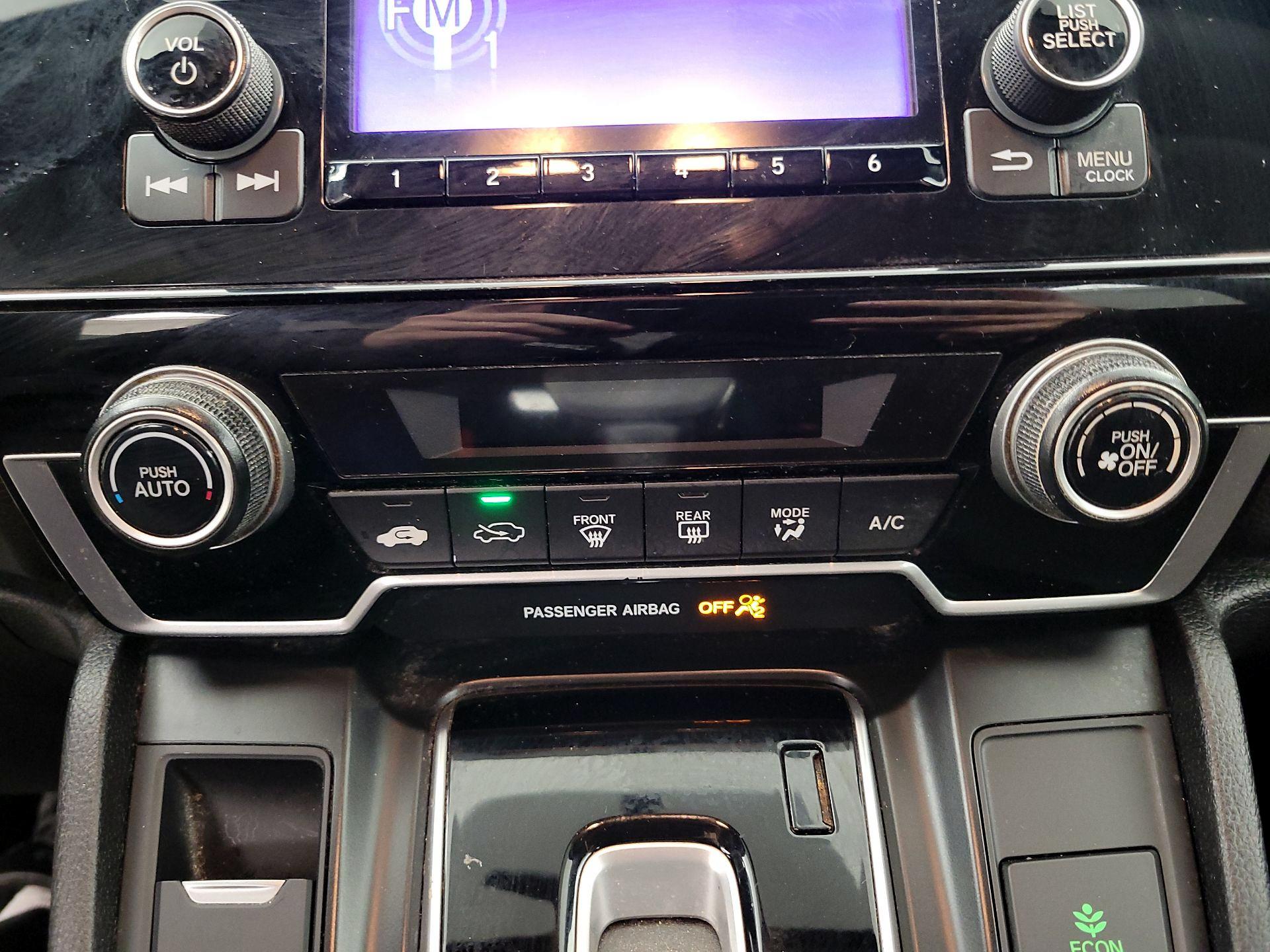 Thumbnail: 2018 Honda CR-V - 16