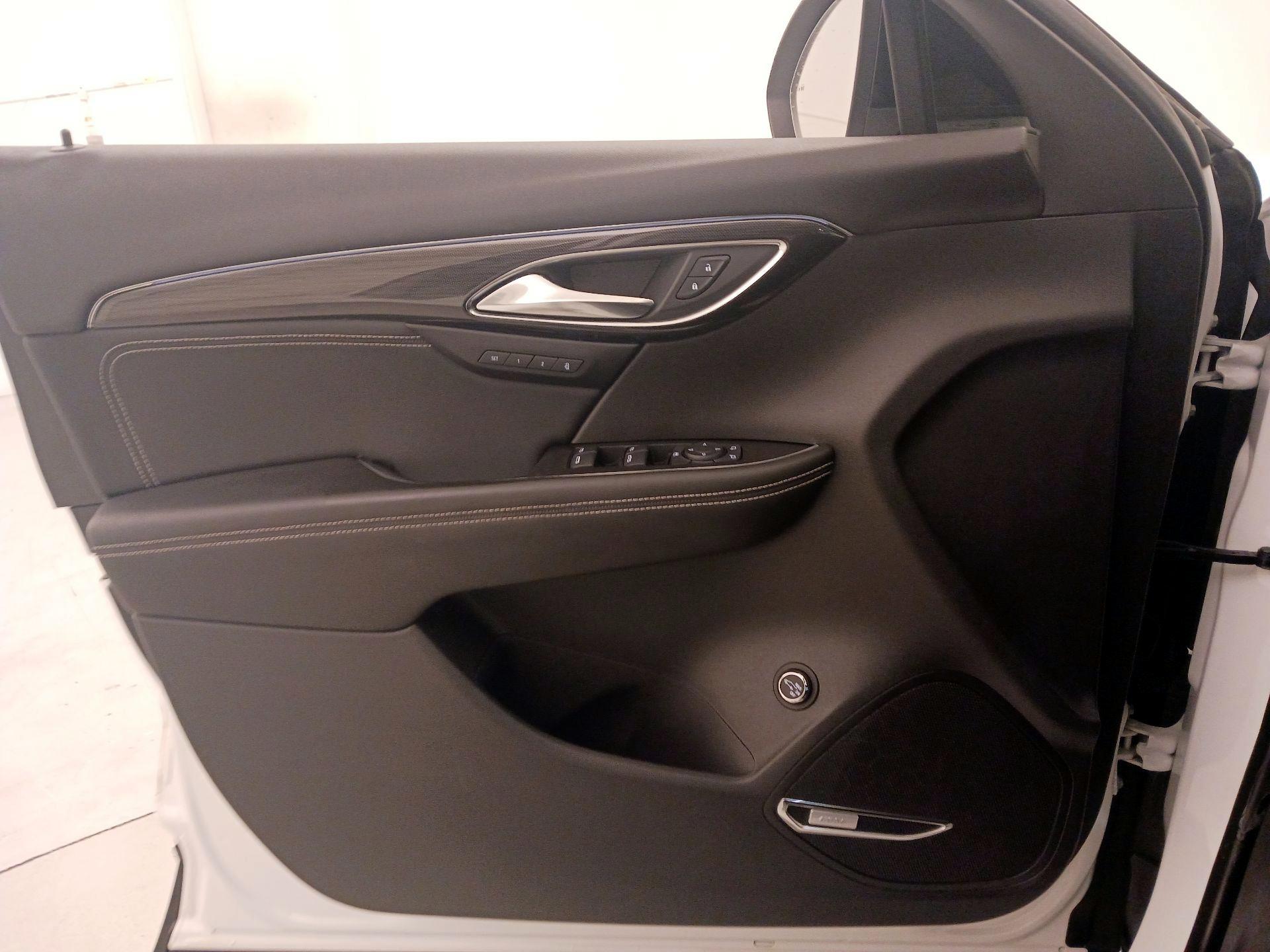 Thumbnail: 2021 Buick Envision - 12