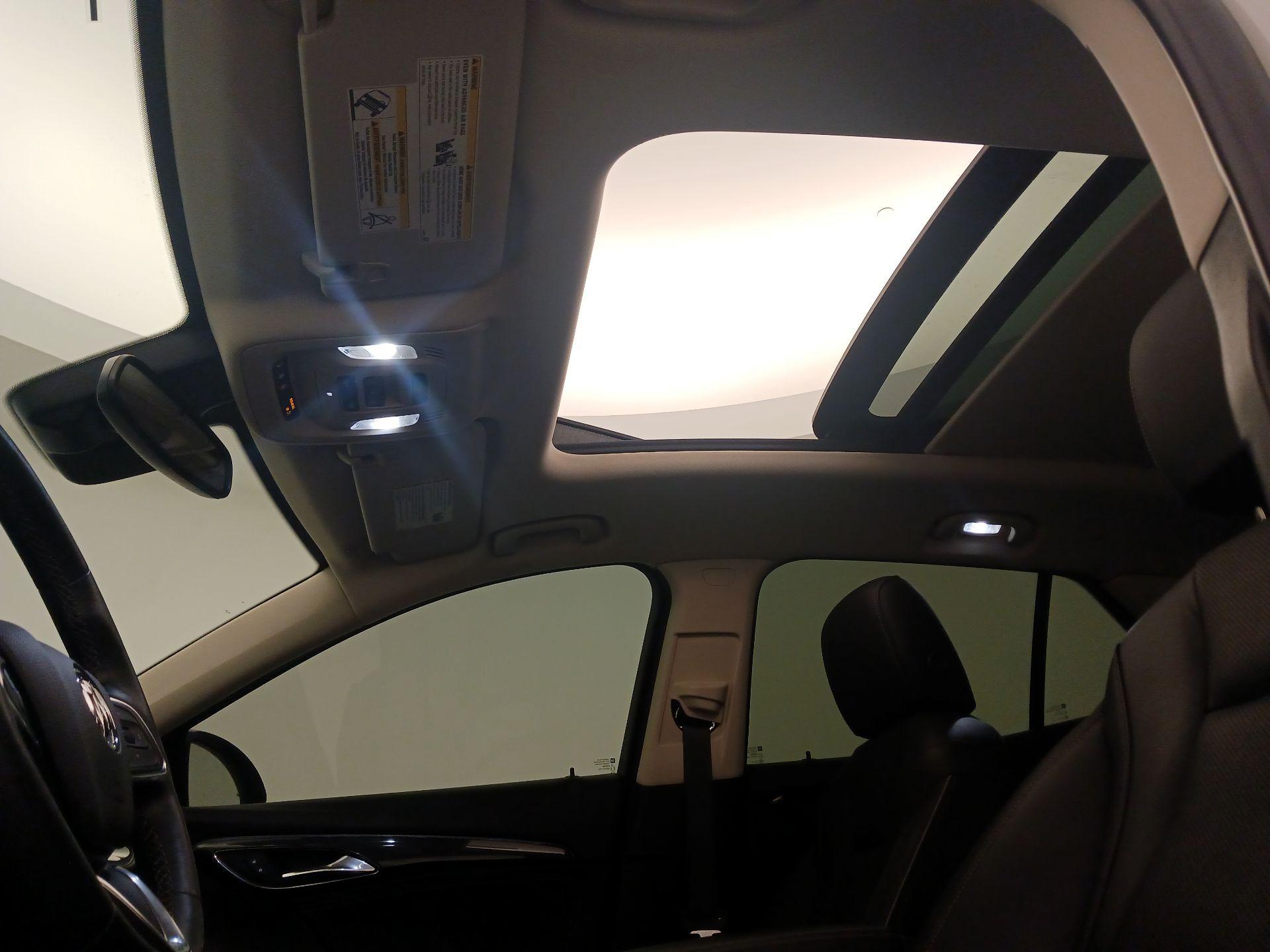 Thumbnail: 2021 Buick Envision - 20