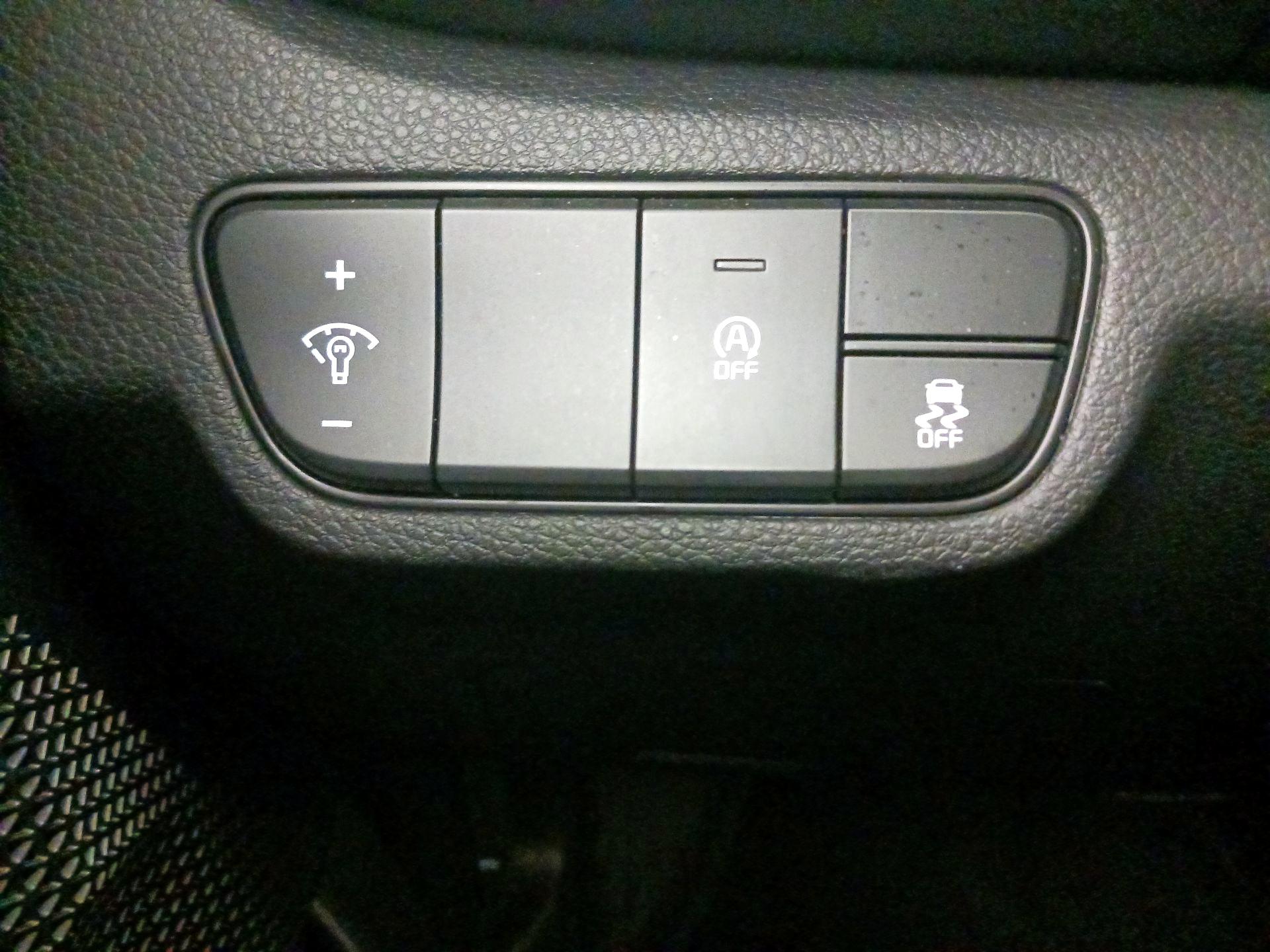 Thumbnail: 2024 Kia Seltos - 13