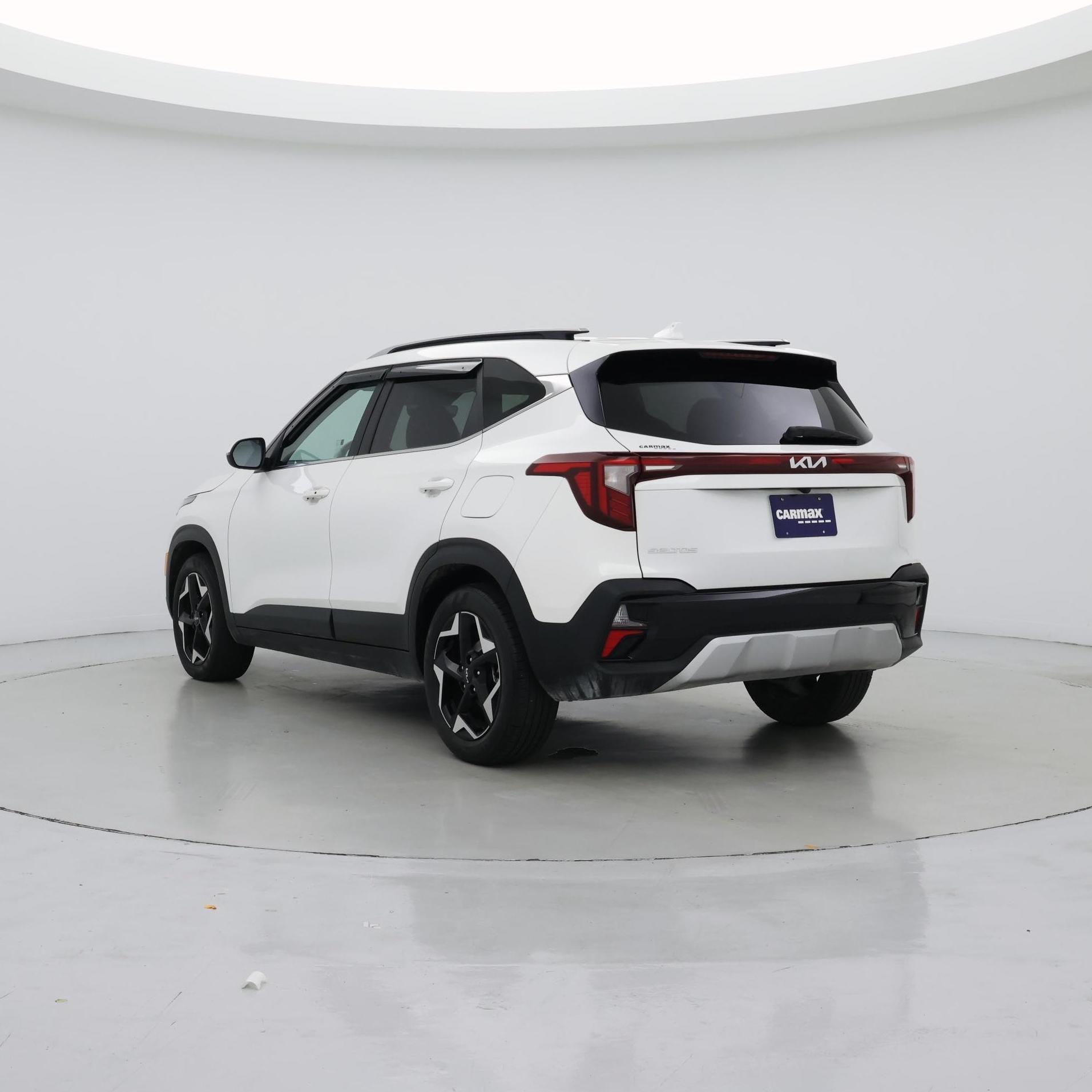 Thumbnail: 2024 Kia Seltos - 2