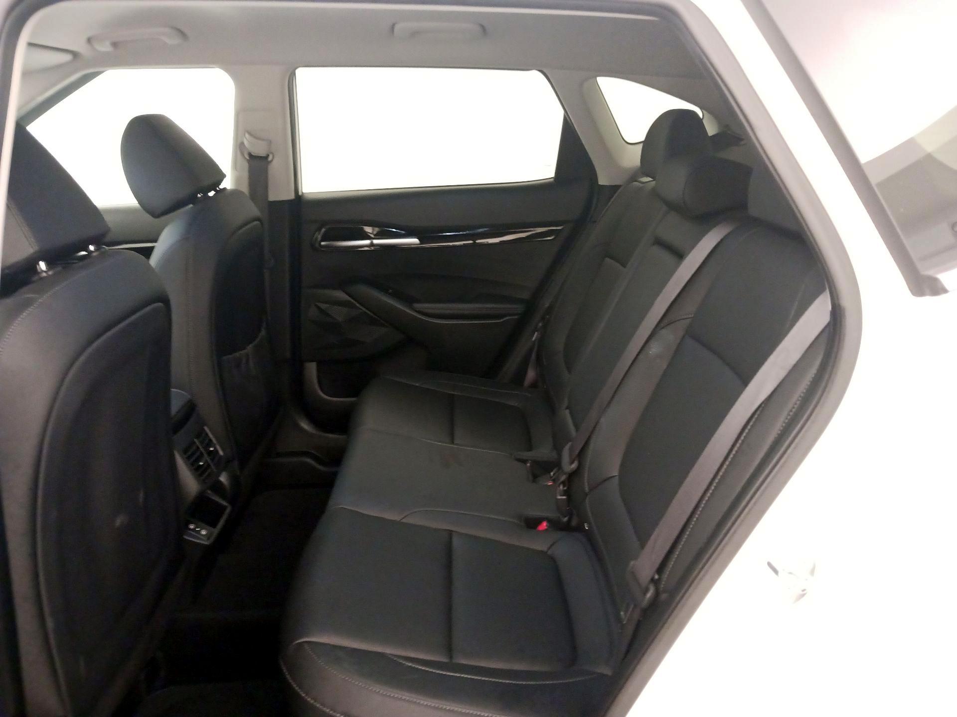 Thumbnail: 2024 Kia Seltos - 20