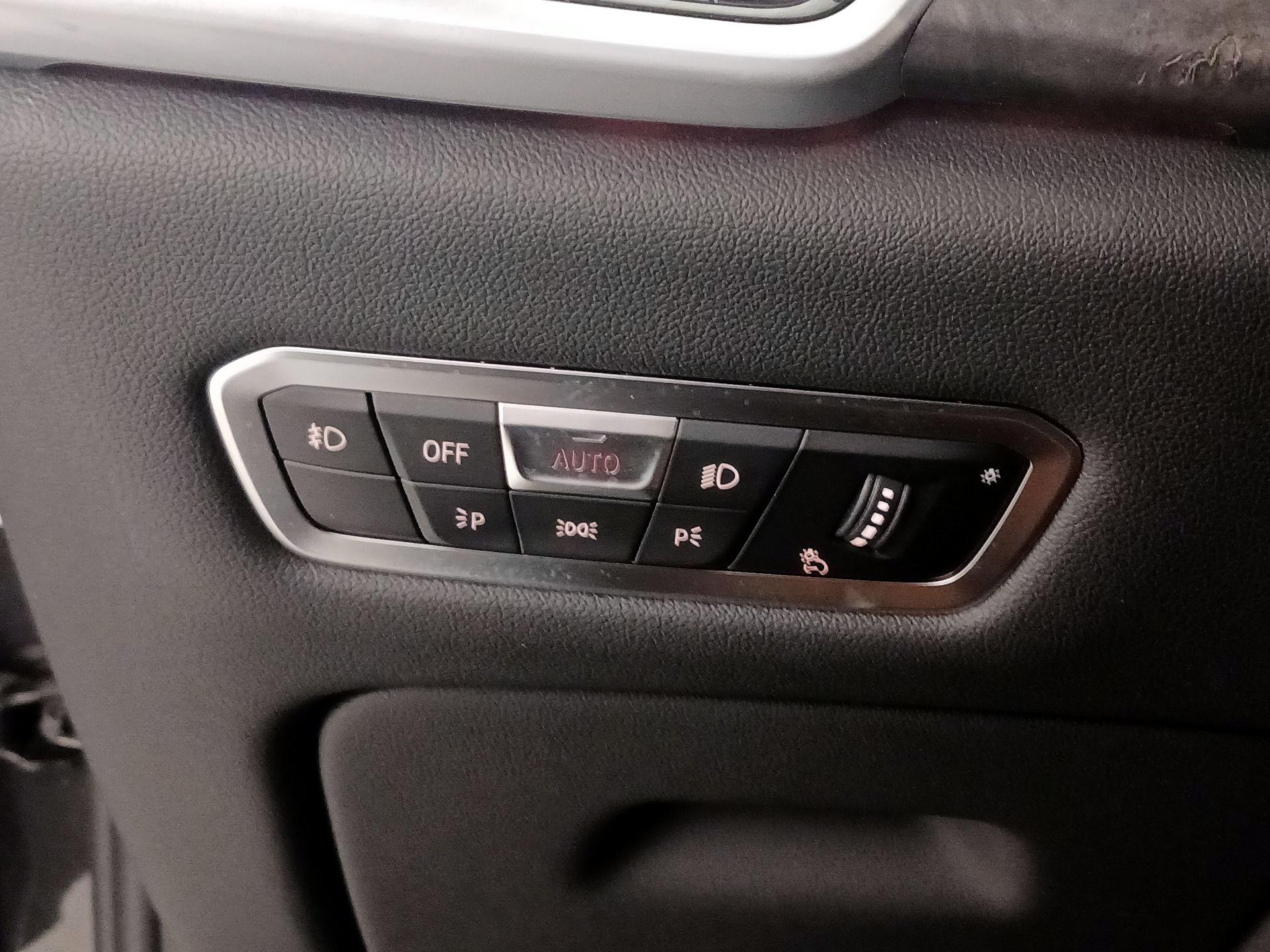 Thumbnail: 2021 BMW X5 - 13