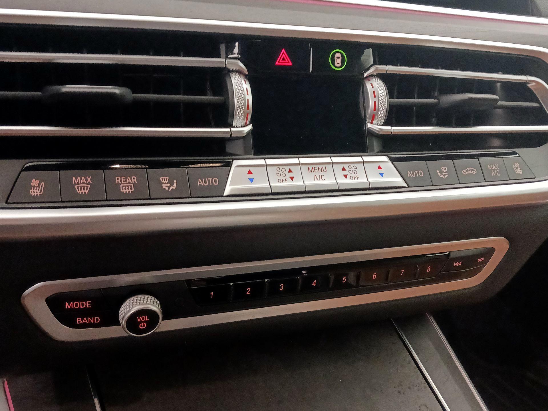 Thumbnail: 2021 BMW X5 - 17