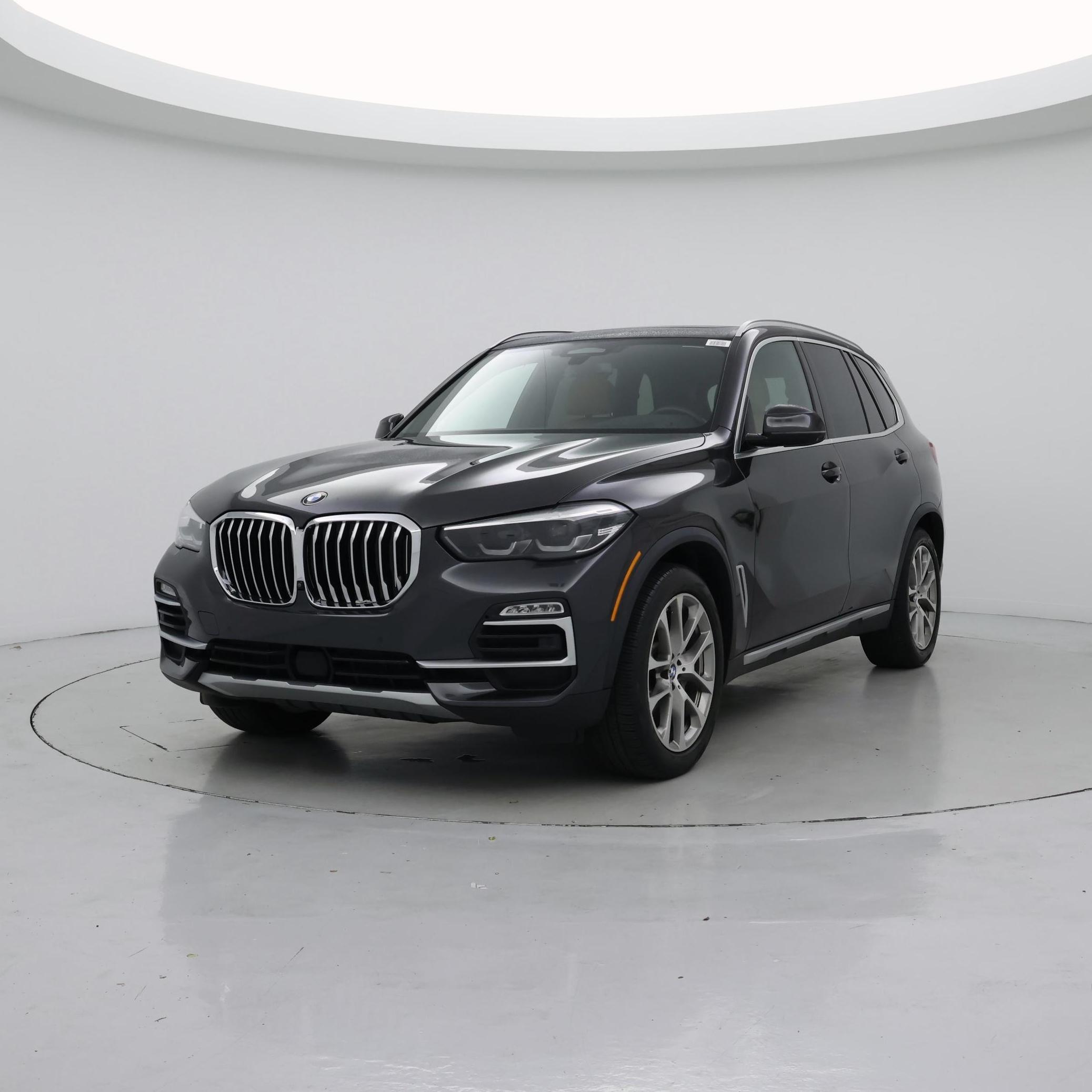 Thumbnail: 2021 BMW X5 - 4
