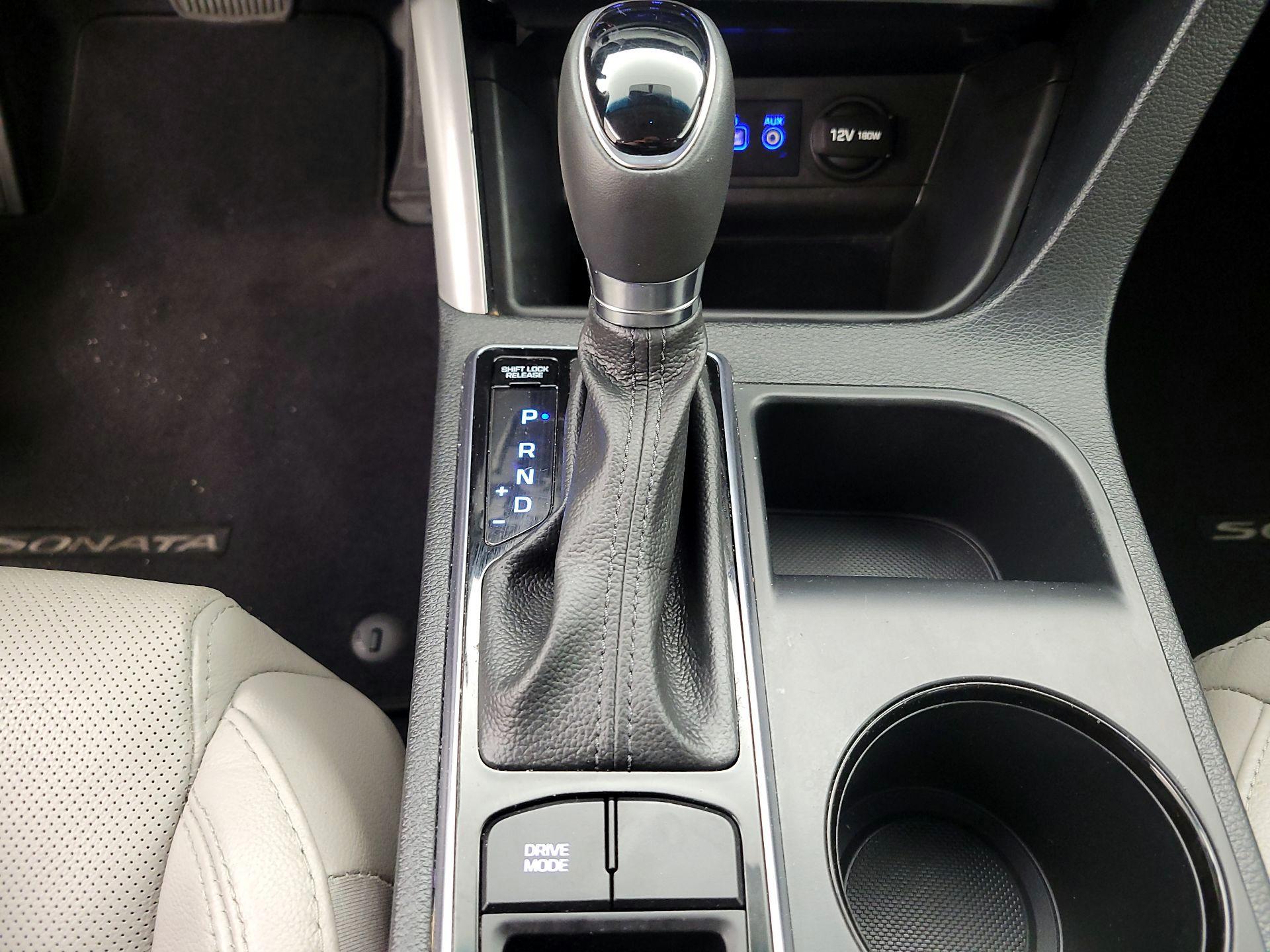 Thumbnail: 2017 Hyundai Sonata - 18