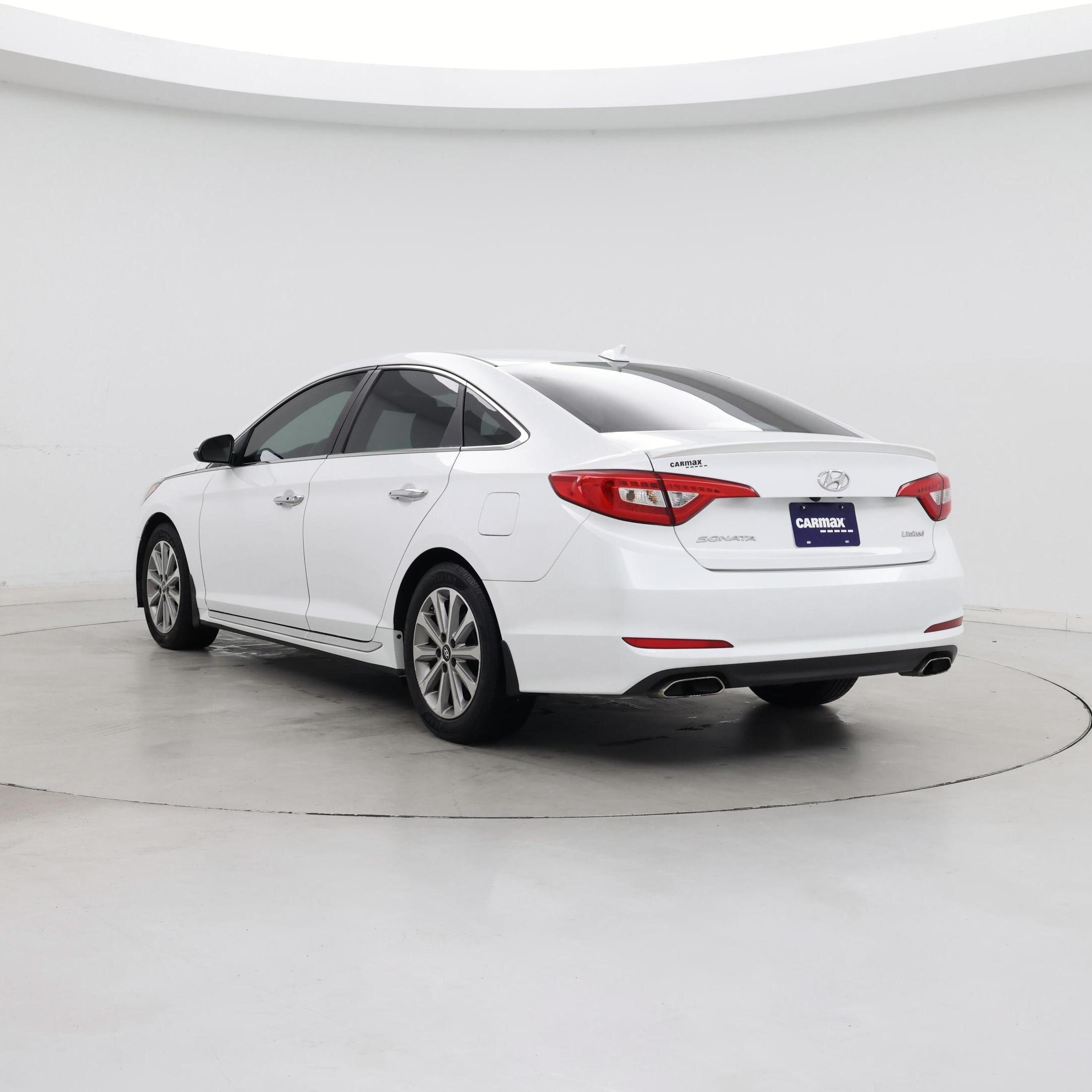 Thumbnail: 2017 Hyundai Sonata - 2