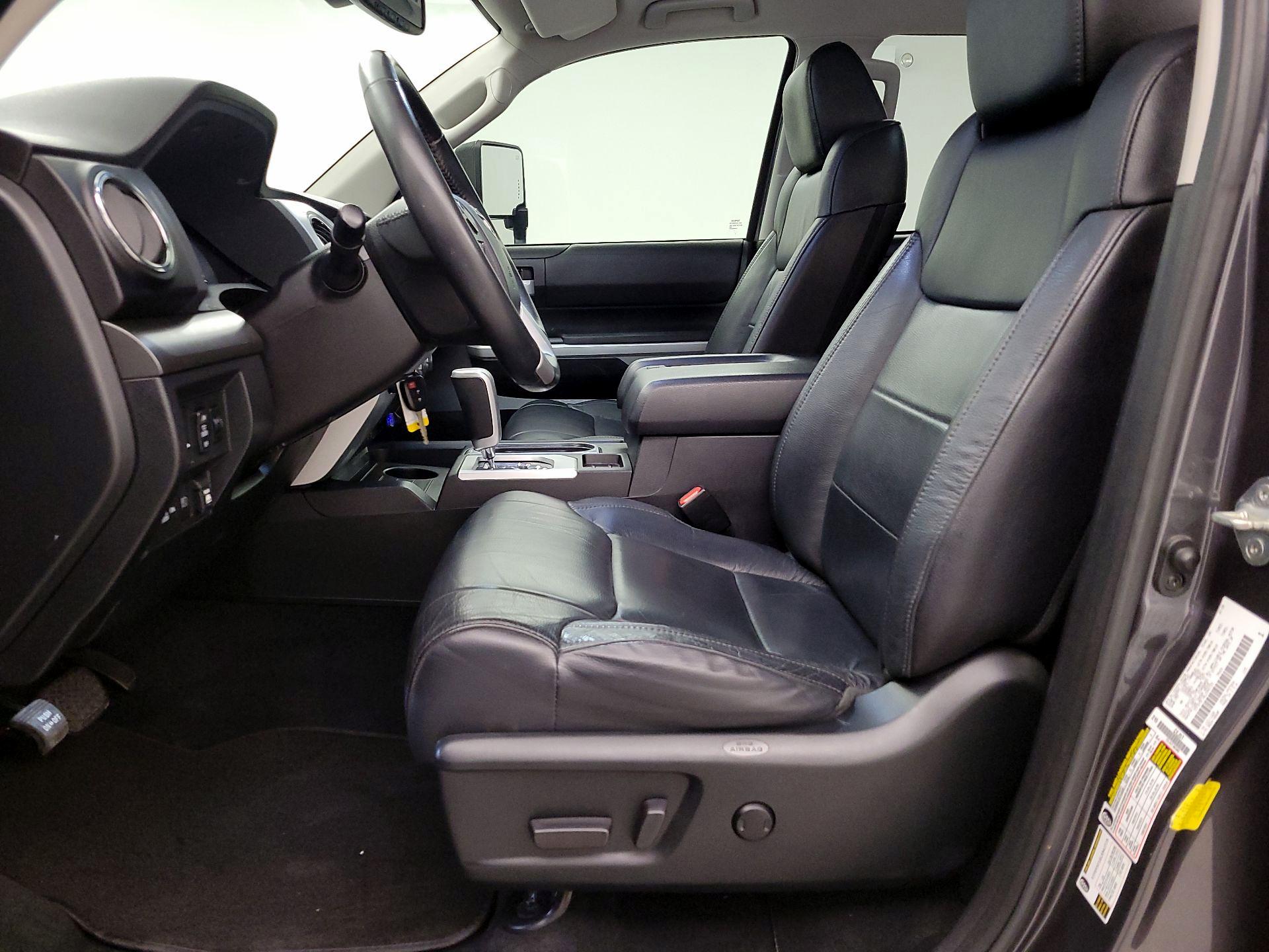 Thumbnail: 2020 Toyota Tundra - 11